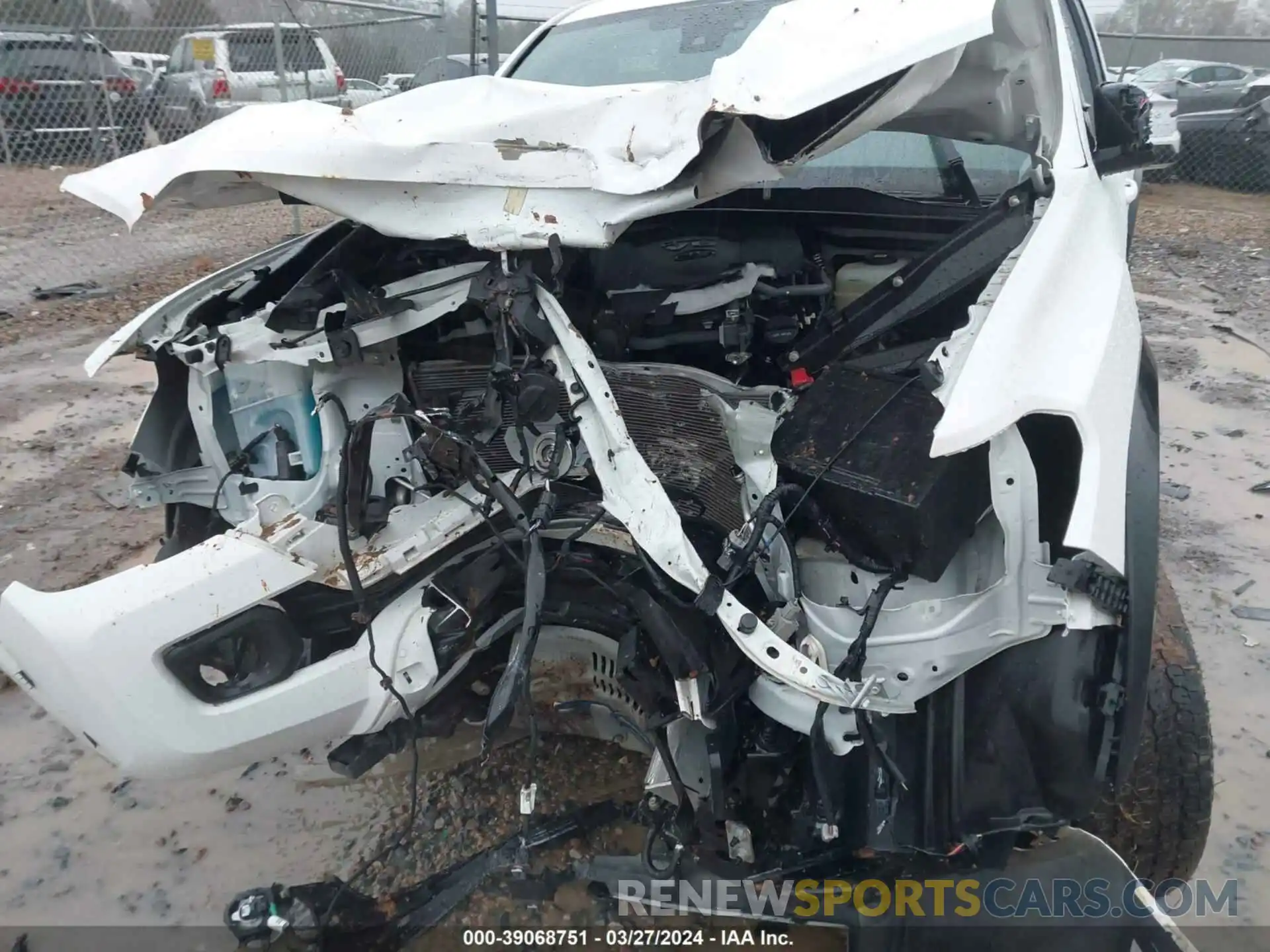 6 Photograph of a damaged car 3TYCZ5AN0NT101140 TOYOTA TACOMA 2022