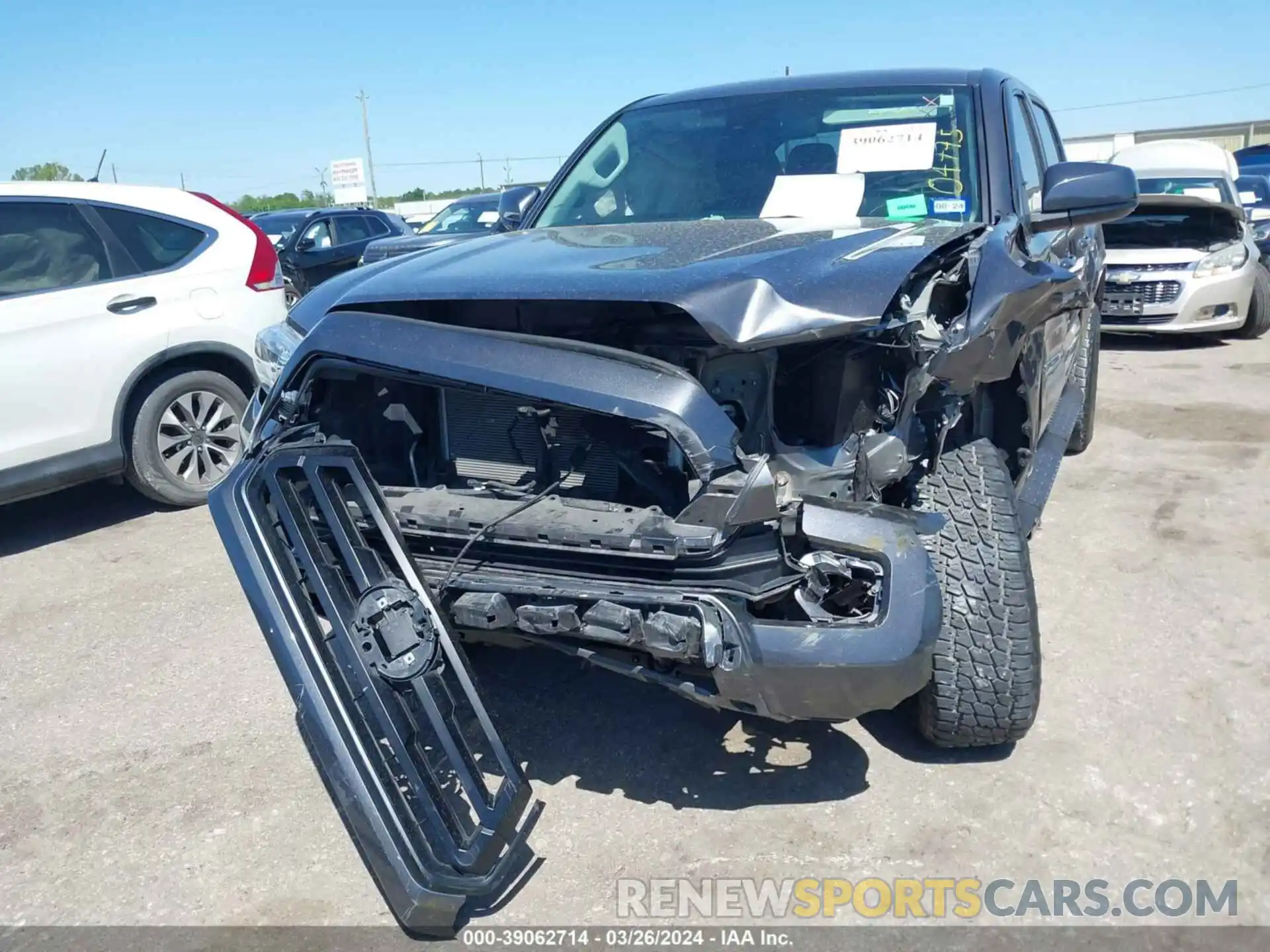 11 Photograph of a damaged car 3TYCZ5AN1NT081268 TOYOTA TACOMA 2022