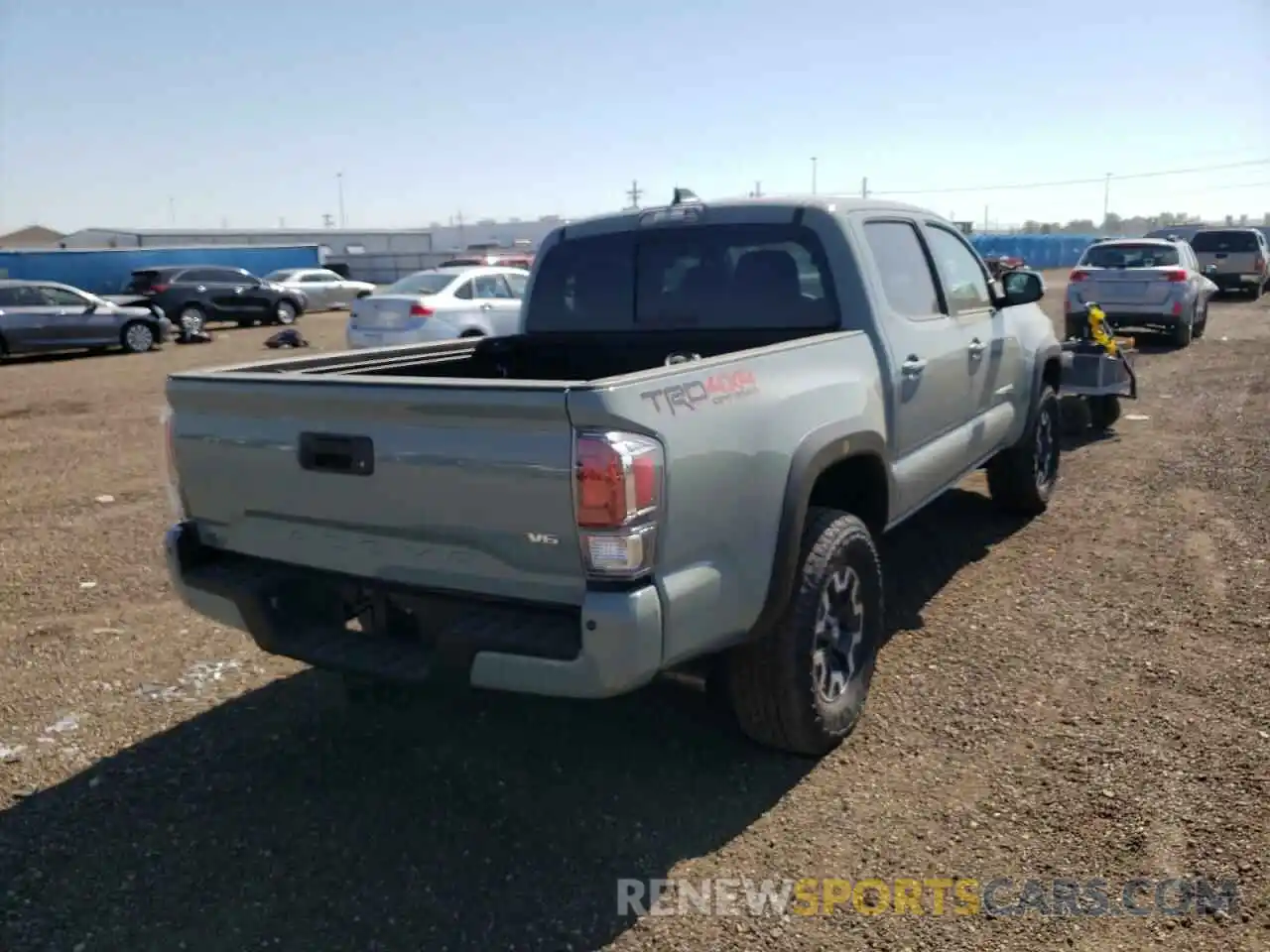 4 Photograph of a damaged car 3TYCZ5AN2NT065788 TOYOTA TACOMA 2022