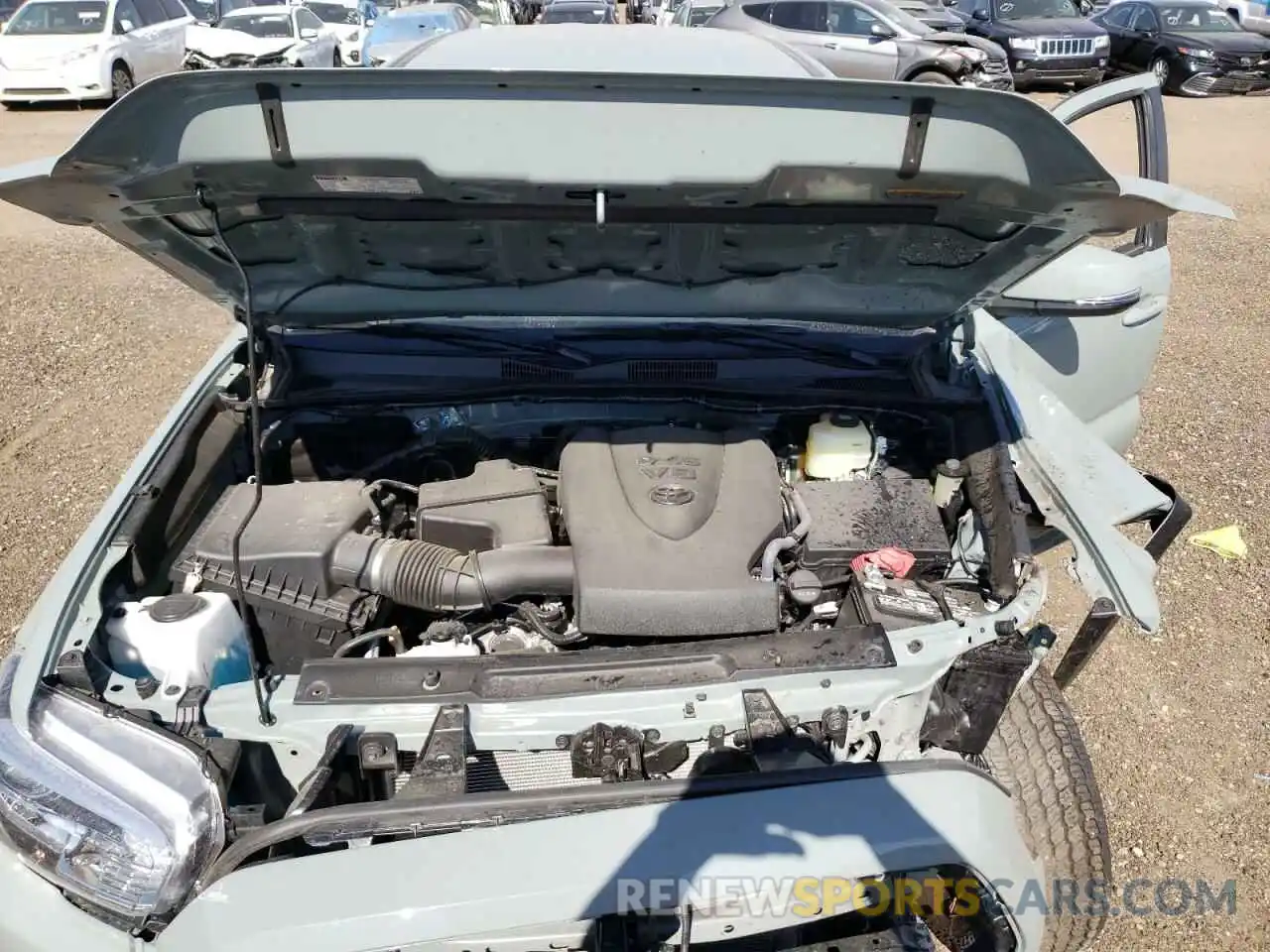 7 Photograph of a damaged car 3TYCZ5AN2NT065788 TOYOTA TACOMA 2022