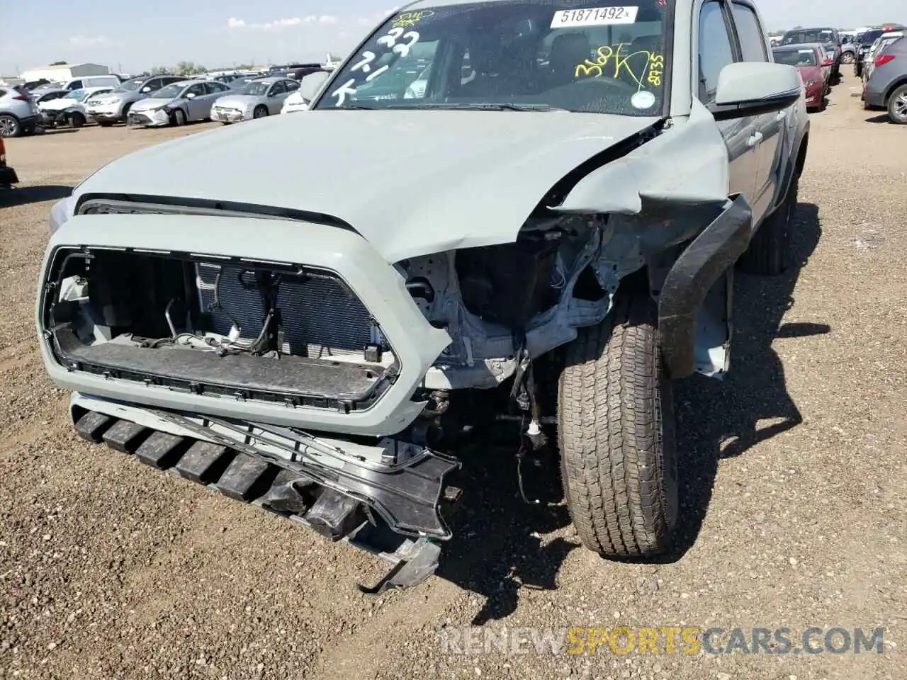 9 Photograph of a damaged car 3TYCZ5AN2NT065788 TOYOTA TACOMA 2022