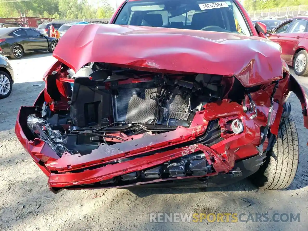 9 Photograph of a damaged car 3TYCZ5AN3NT069932 TOYOTA TACOMA 2022