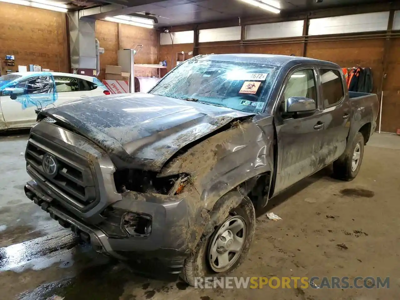 2 Photograph of a damaged car 3TYCZ5ANXNT076599 TOYOTA TACOMA 2022