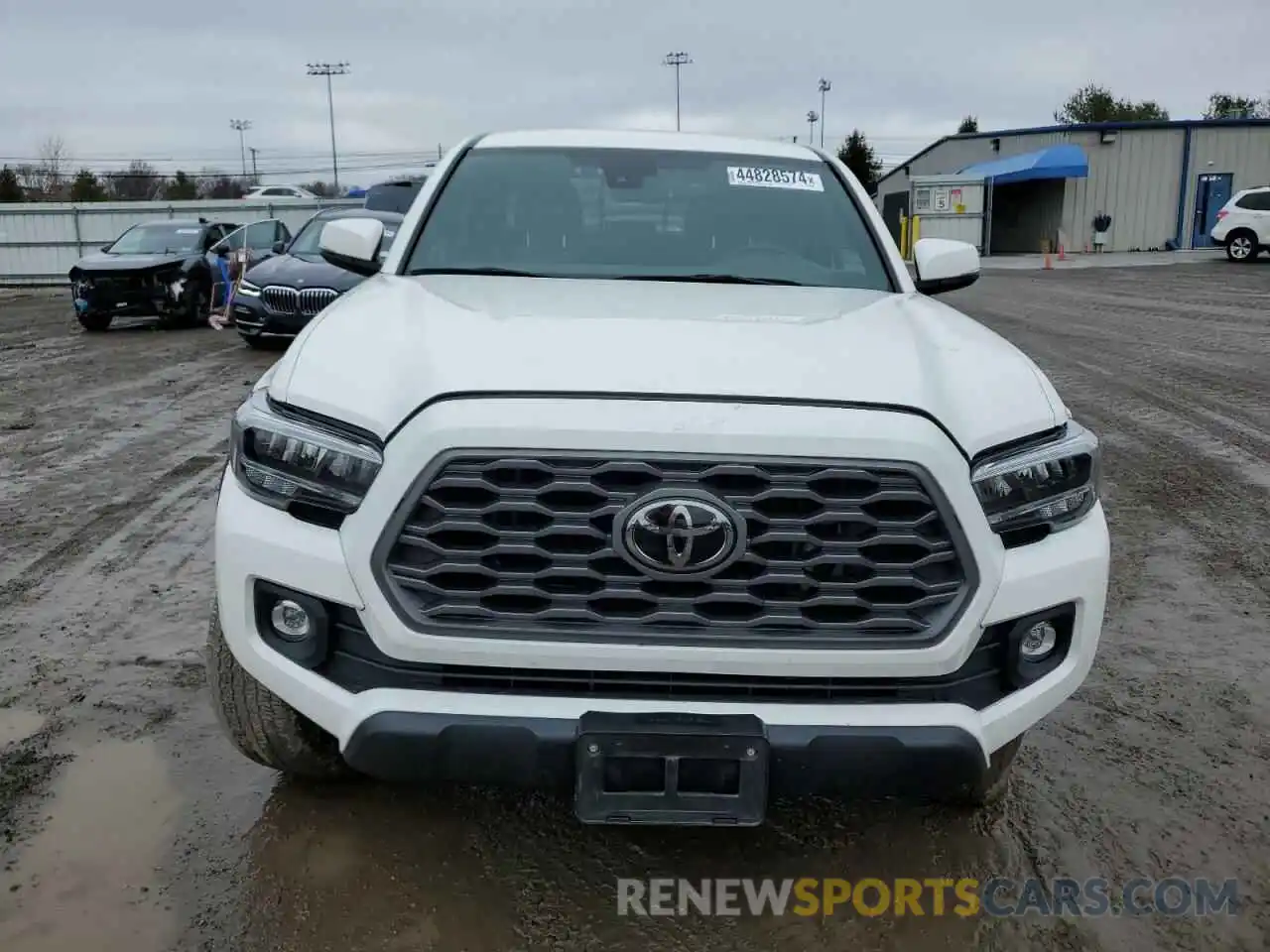 5 Photograph of a damaged car 3TYDZ5BN3NT006803 TOYOTA TACOMA 2022