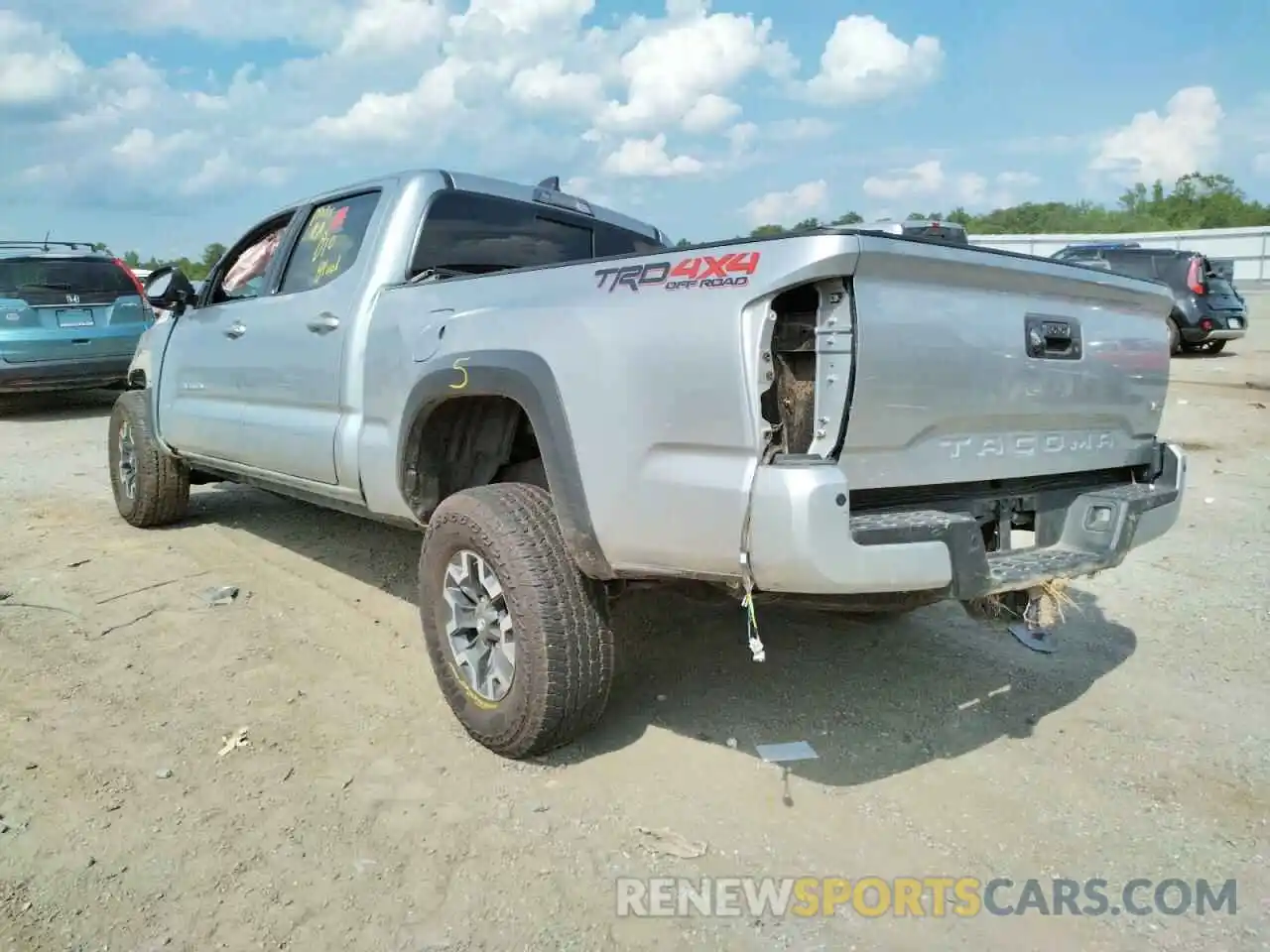 3 Photograph of a damaged car 3TYDZ5BN4NT005966 TOYOTA TACOMA 2022