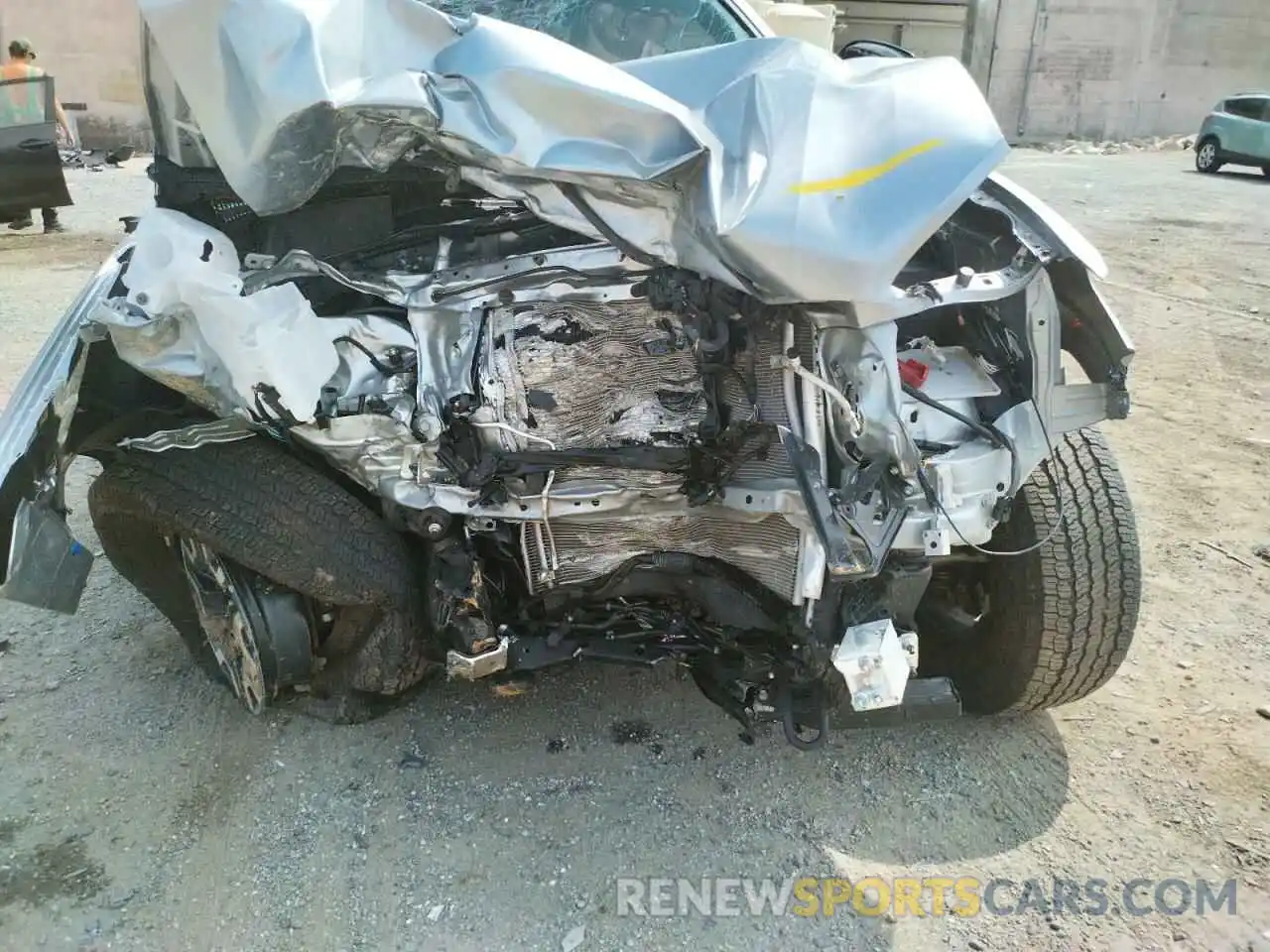 9 Photograph of a damaged car 3TYDZ5BN4NT005966 TOYOTA TACOMA 2022