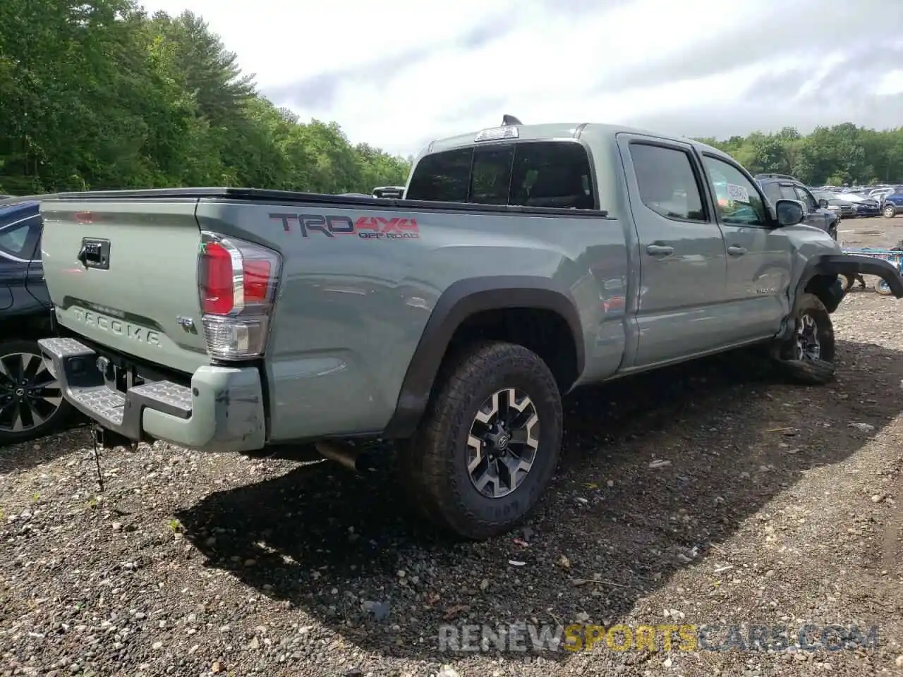 4 Photograph of a damaged car 3TYDZ5BN4NT006163 TOYOTA TACOMA 2022