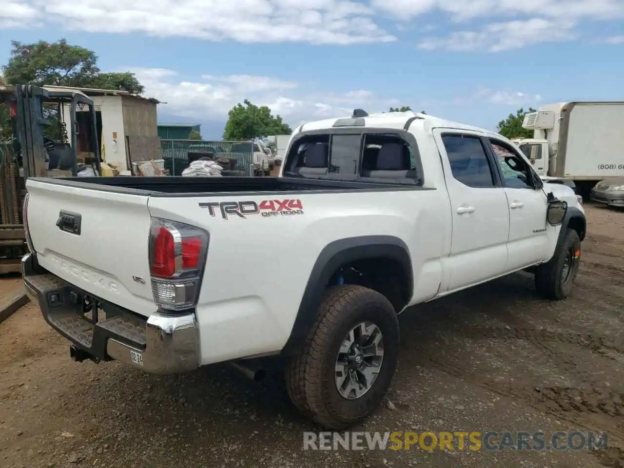 4 Photograph of a damaged car 3TYDZ5BN8NT007395 TOYOTA TACOMA 2022