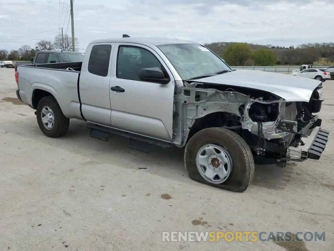 4 Photograph of a damaged car 3TYRX5GN0NT036863 TOYOTA TACOMA 2022