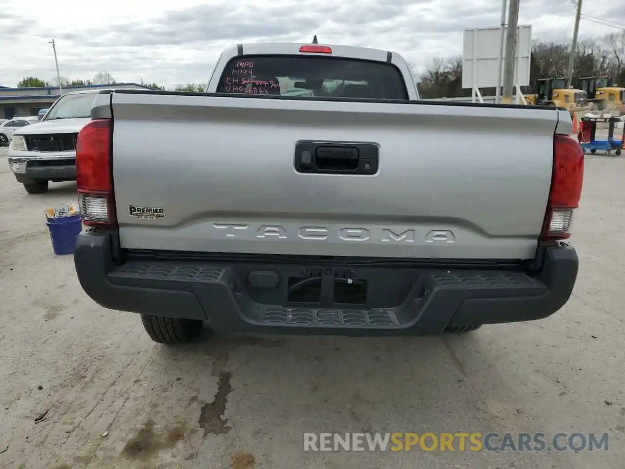 6 Photograph of a damaged car 3TYRX5GN0NT036863 TOYOTA TACOMA 2022