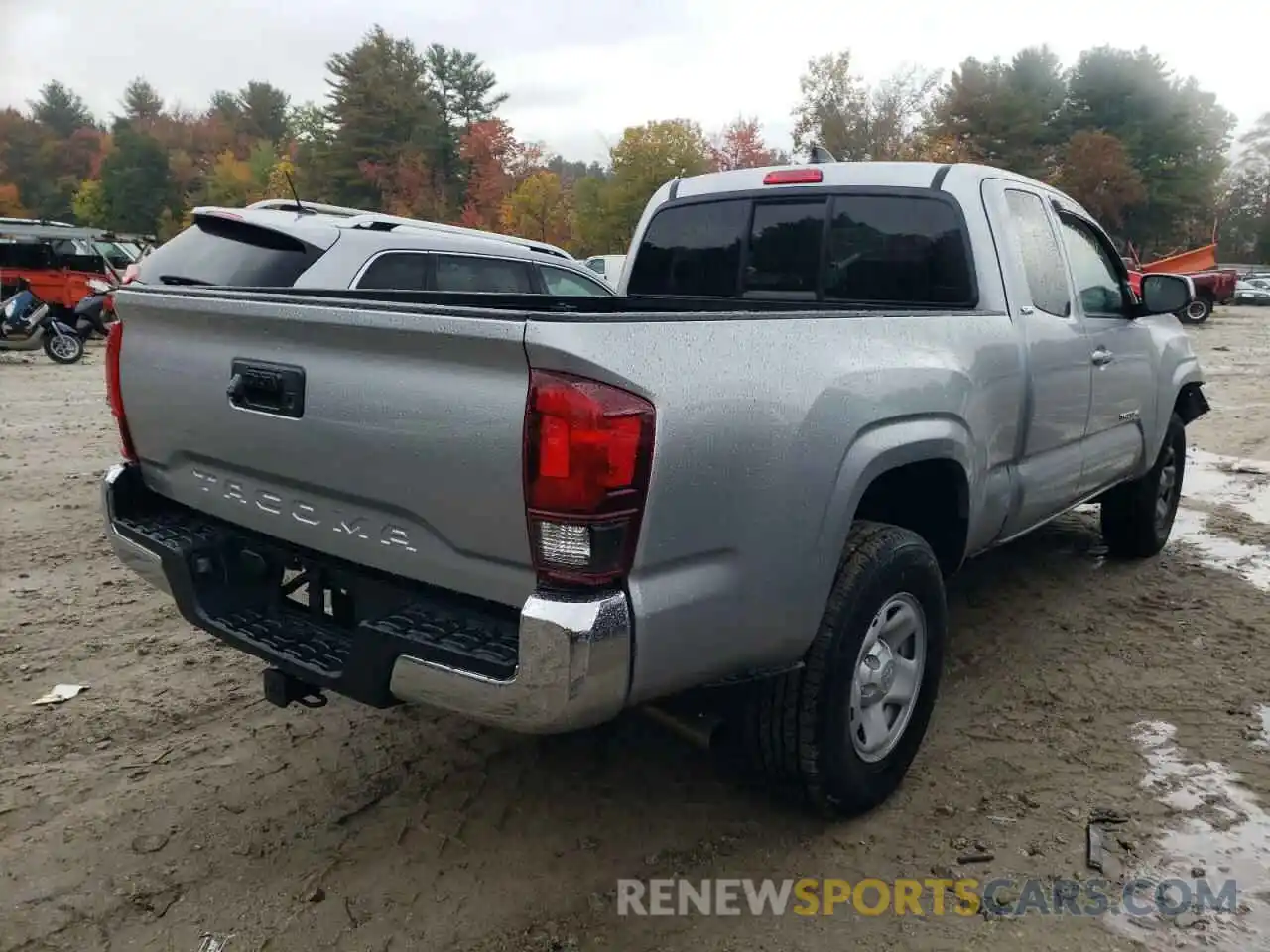 4 Photograph of a damaged car 3TYRX5GN1NT052067 TOYOTA TACOMA 2022