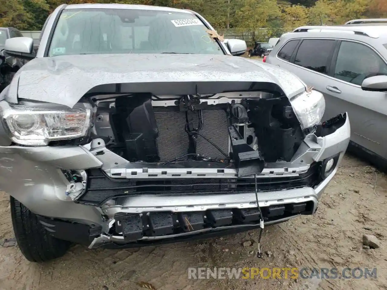 9 Photograph of a damaged car 3TYRX5GN1NT052067 TOYOTA TACOMA 2022