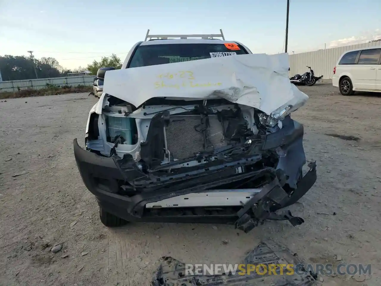 5 Photograph of a damaged car 3TYRX5GN8NT057573 TOYOTA TACOMA 2022