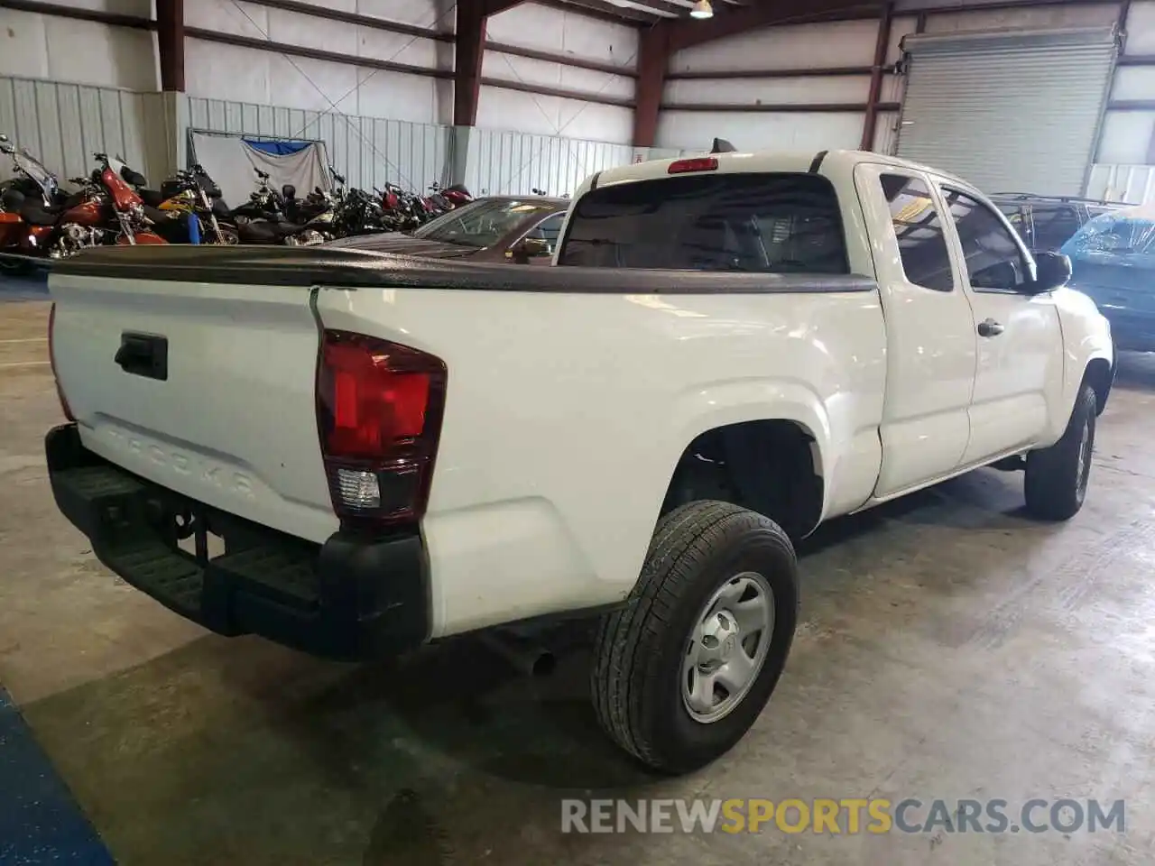 4 Photograph of a damaged car 3TYRX5GN9NT039437 TOYOTA TACOMA 2022