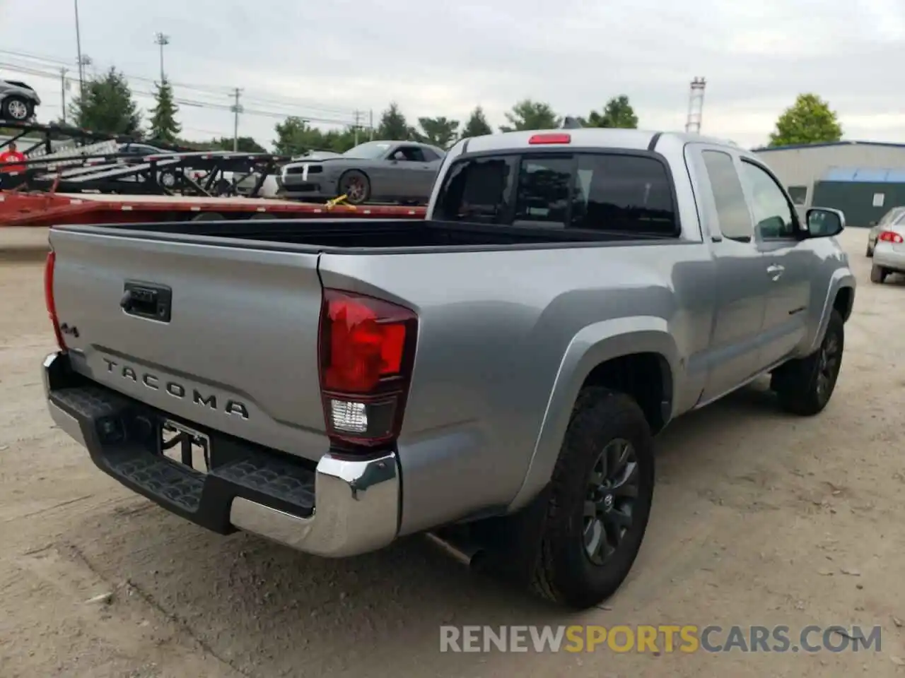 4 Photograph of a damaged car 3TYSX5EN3NT013582 TOYOTA TACOMA 2022