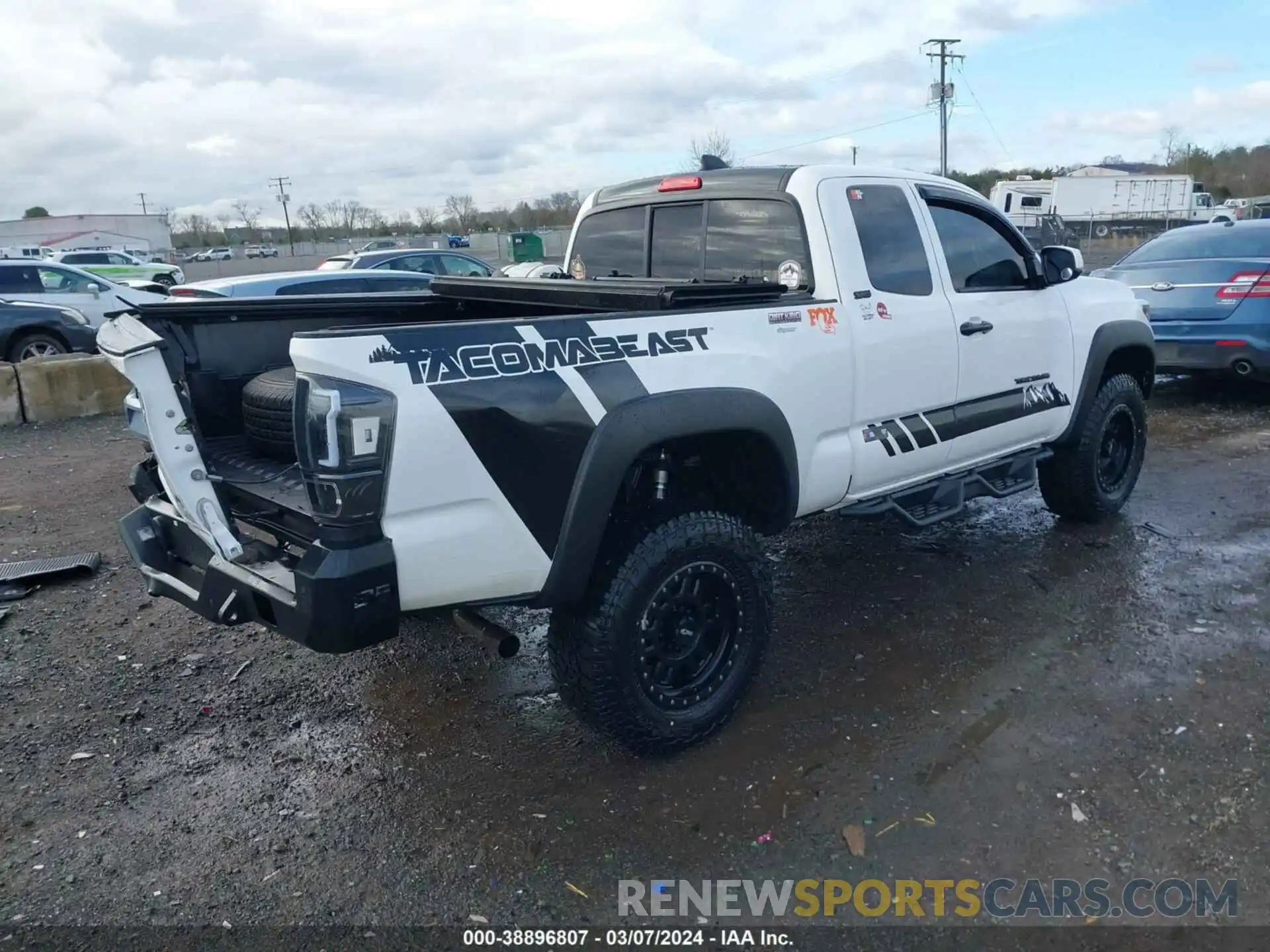 4 Photograph of a damaged car 3TYSX5EN9NT014252 TOYOTA TACOMA 2022