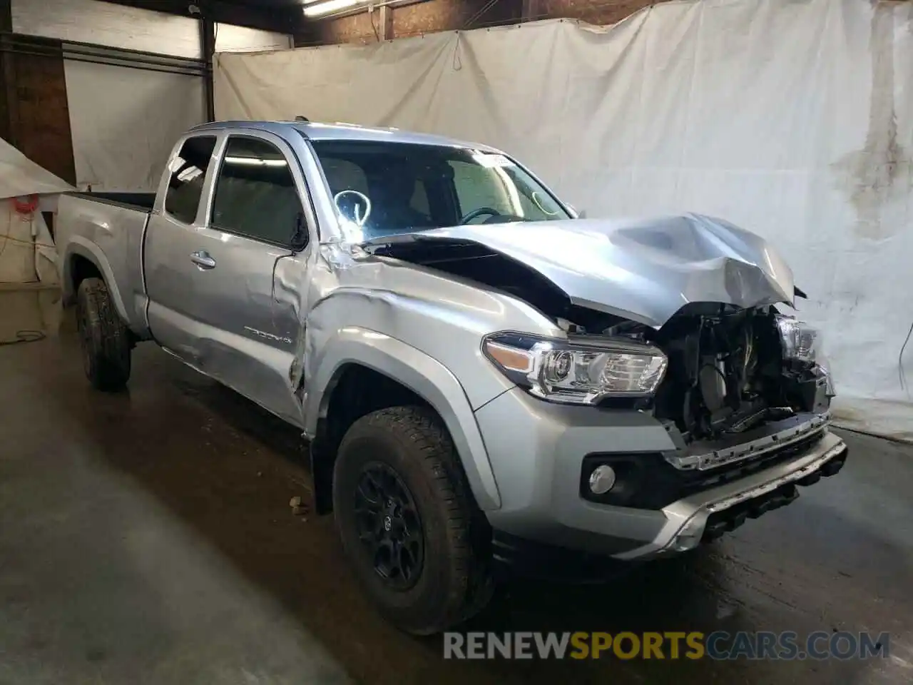 1 Photograph of a damaged car 3TYSZ5AN4NT082698 TOYOTA TACOMA 2022