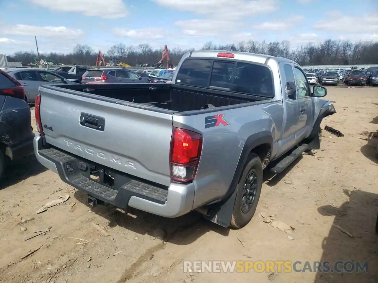 4 Photograph of a damaged car 3TYSZ5AN8NT056086 TOYOTA TACOMA 2022