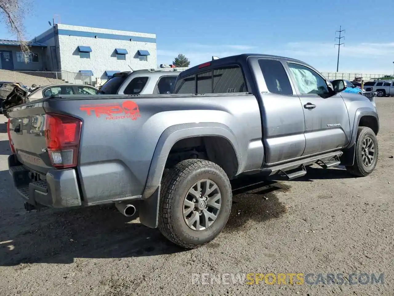 3 Photograph of a damaged car 3TYSZ5AN8NT057738 TOYOTA TACOMA 2022