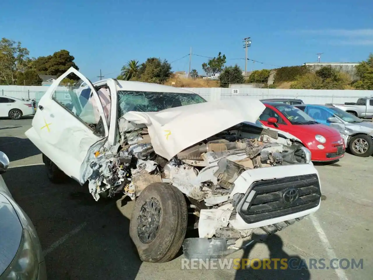 1 Photograph of a damaged car 3TYSZ5AN9NT063337 TOYOTA TACOMA 2022