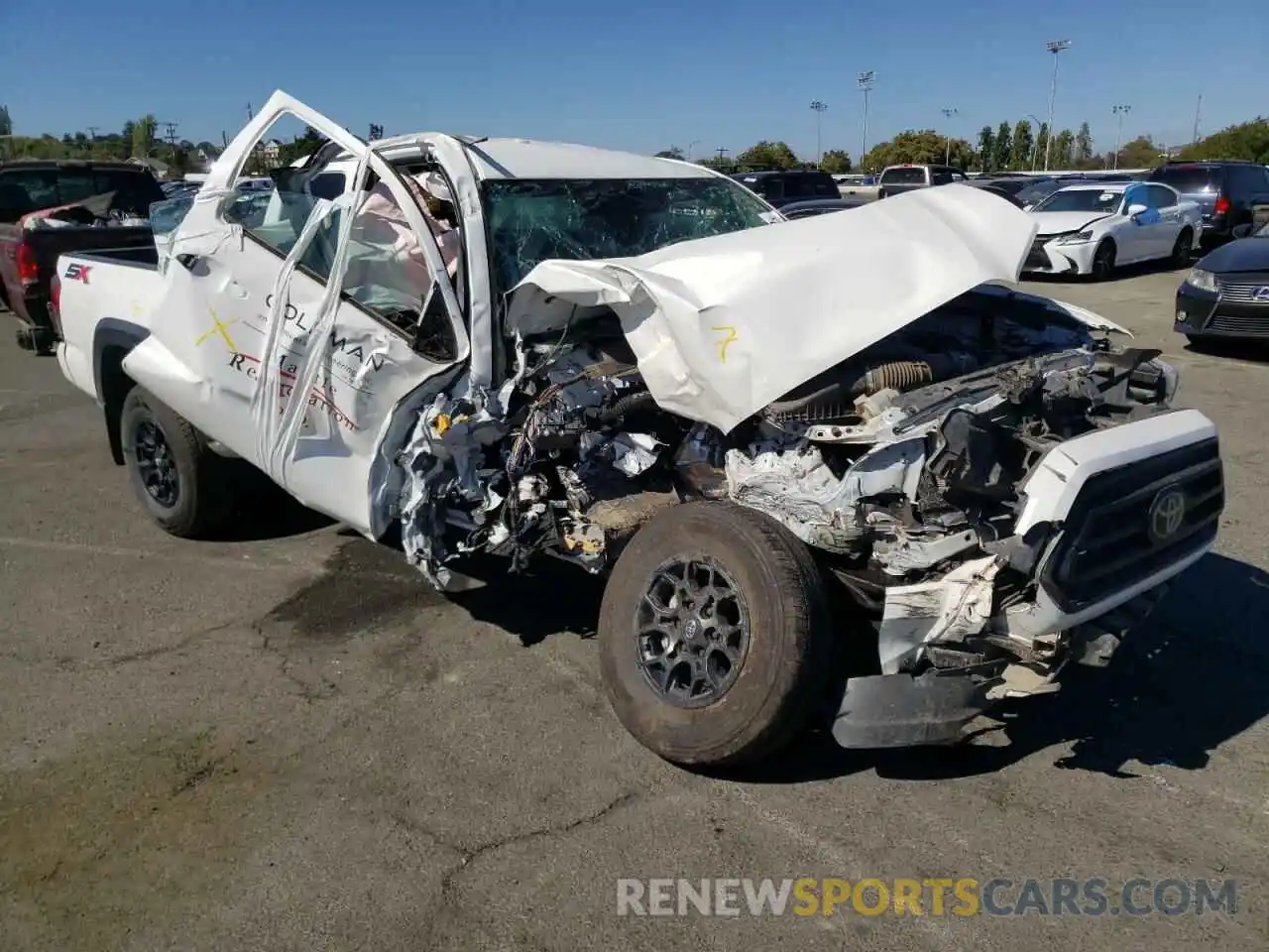 9 Photograph of a damaged car 3TYSZ5AN9NT063337 TOYOTA TACOMA 2022