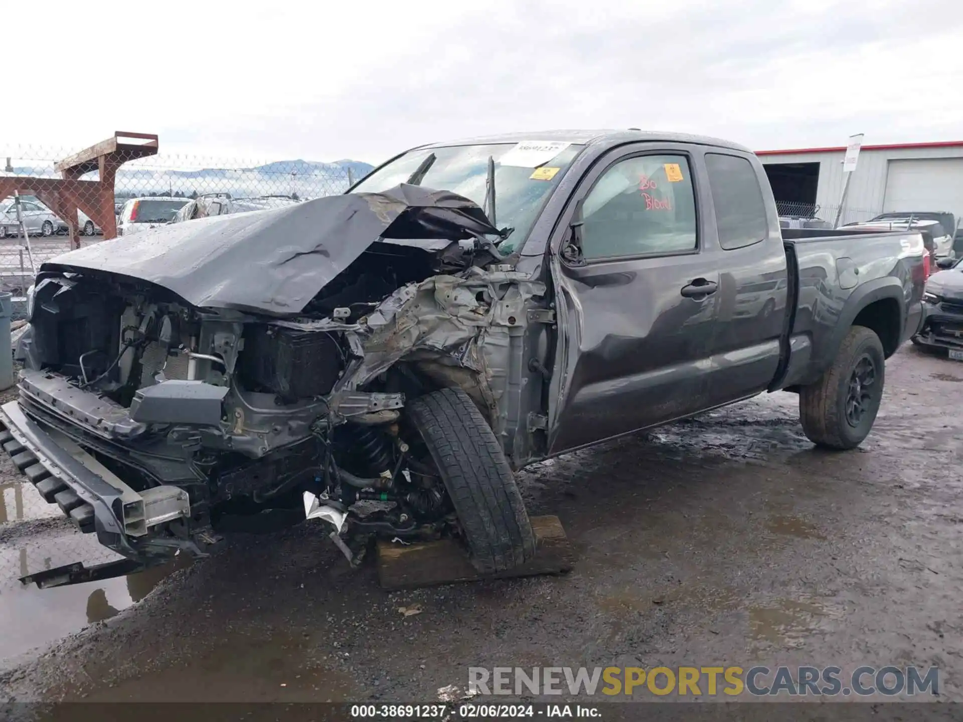 2 Photograph of a damaged car 3TYSZ5ANXNT097321 TOYOTA TACOMA 2022