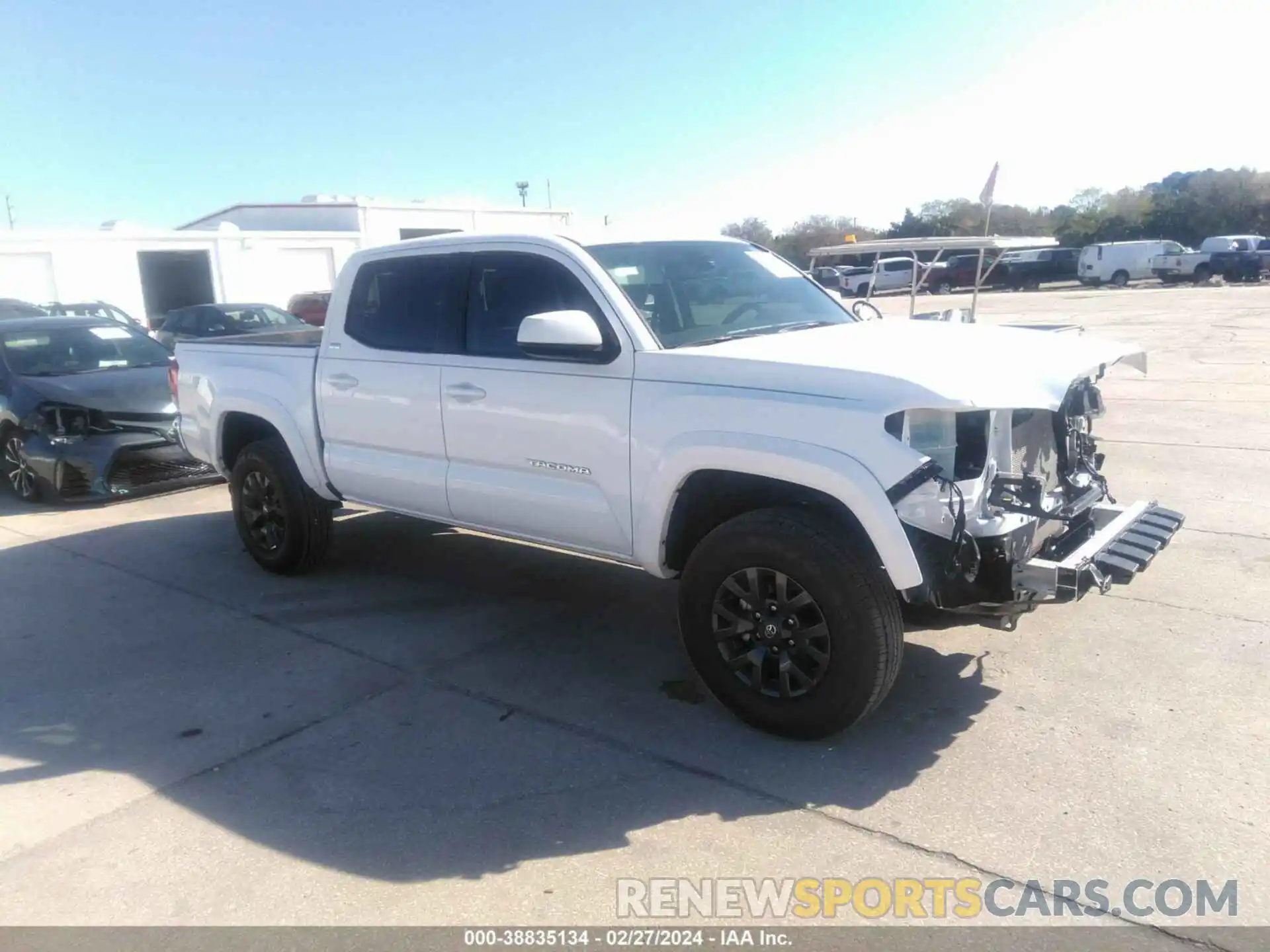 14 Photograph of a damaged car 3TMAZ5CN2PM210766 TOYOTA TACOMA 2023