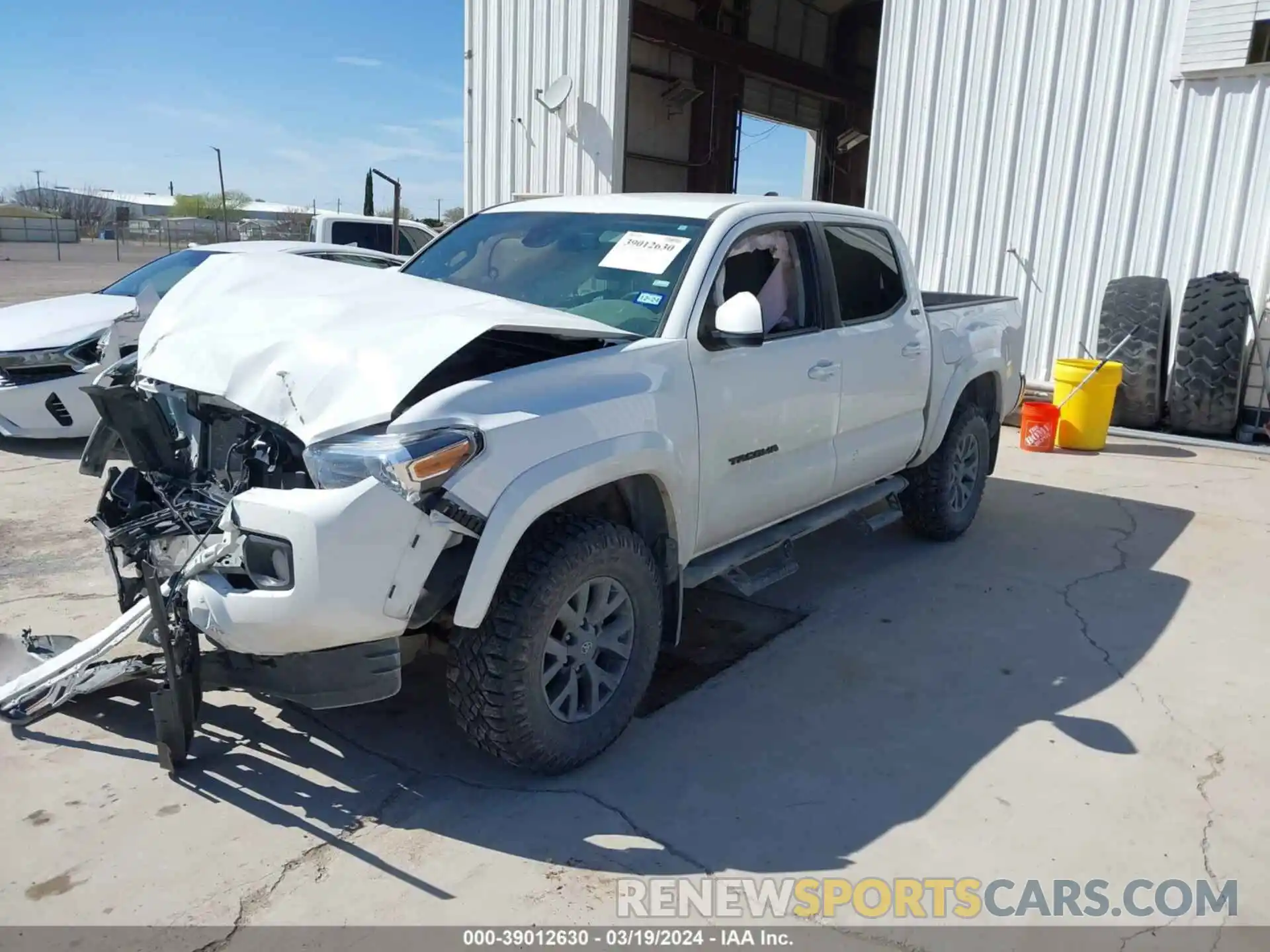 2 Фотография поврежденного автомобиля 3TMAZ5CN3PM202465 TOYOTA TACOMA 2023