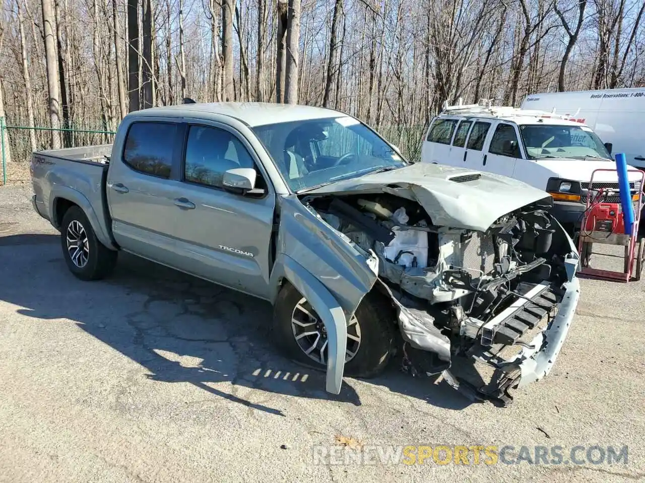 4 Photograph of a damaged car 3TMAZ5CN3PM208279 TOYOTA TACOMA 2023