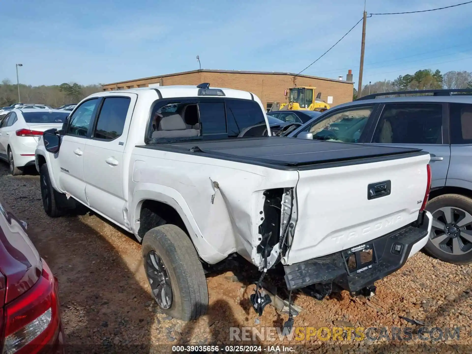 3 Photograph of a damaged car 3TMAZ5CN7PM217373 TOYOTA TACOMA 2023