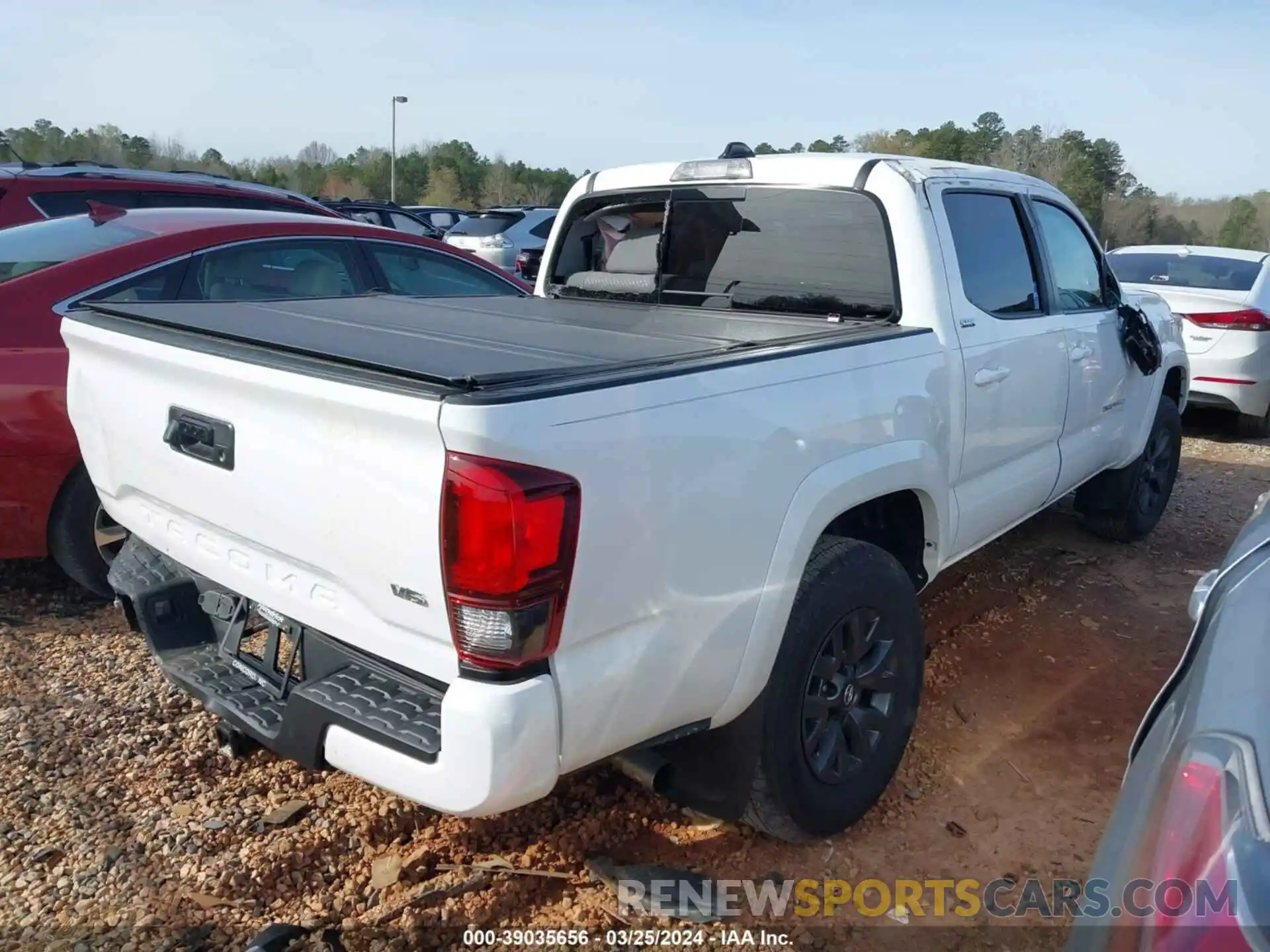 4 Photograph of a damaged car 3TMAZ5CN7PM217373 TOYOTA TACOMA 2023