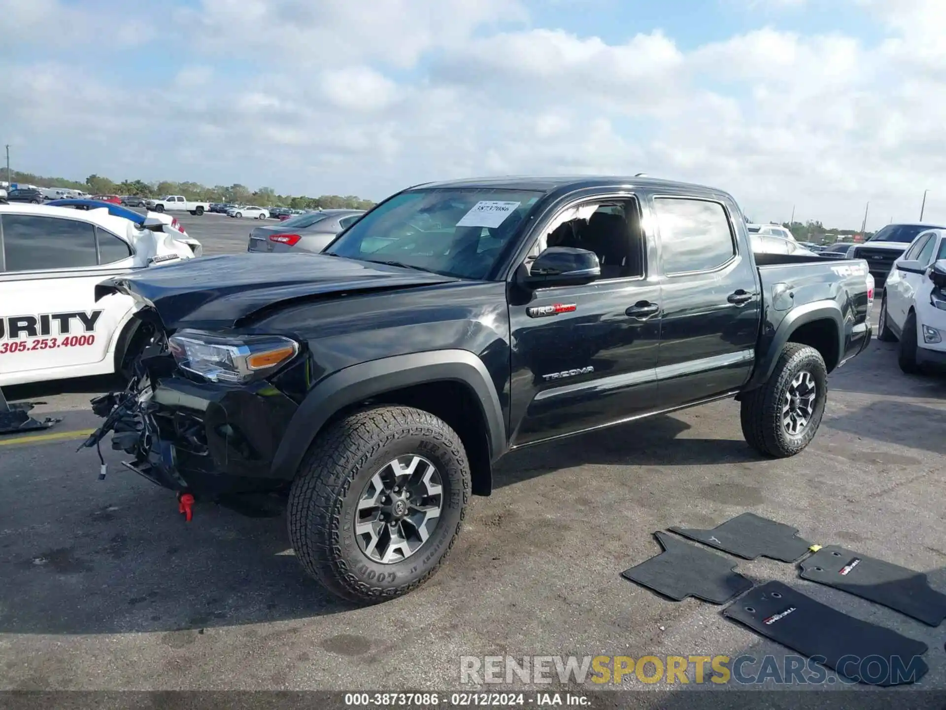 2 Photograph of a damaged car 3TMAZ5CNXPM213995 TOYOTA TACOMA 2023