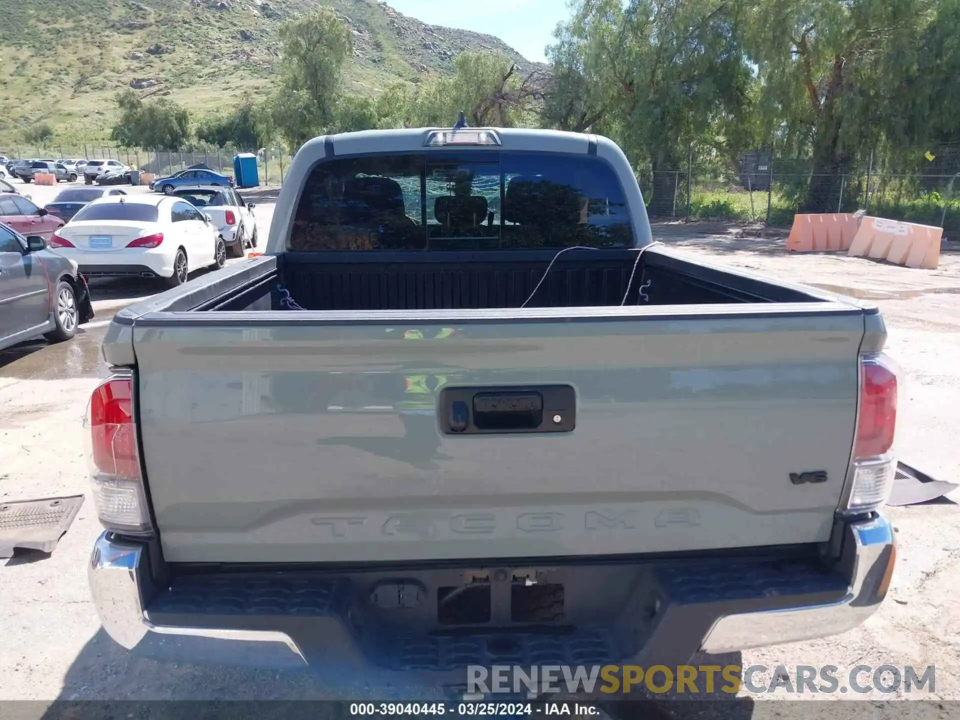 16 Photograph of a damaged car 3TMCZ5AN1PM569165 TOYOTA TACOMA 2023