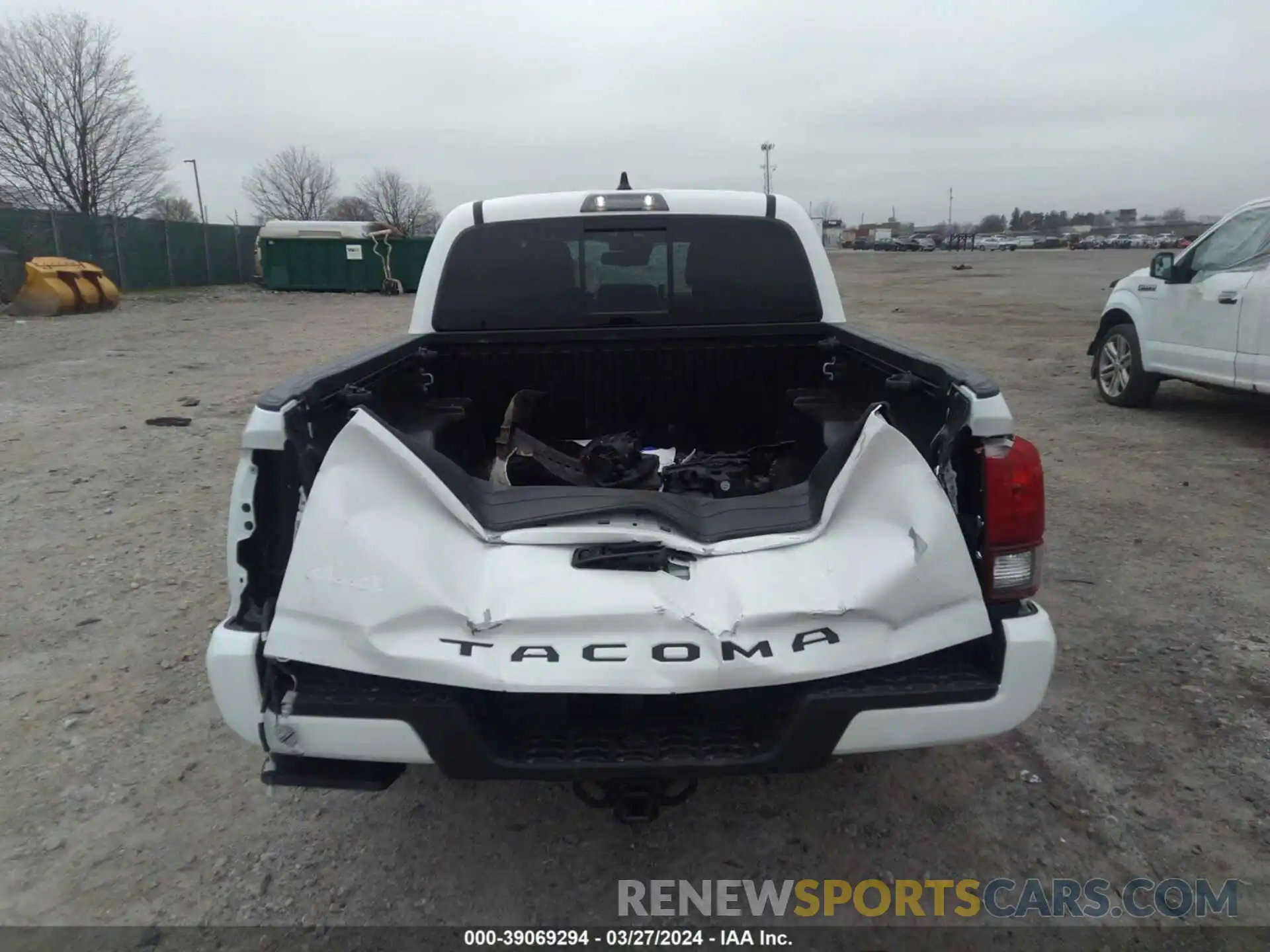 17 Photograph of a damaged car 3TMCZ5AN3PM652712 TOYOTA TACOMA 2023