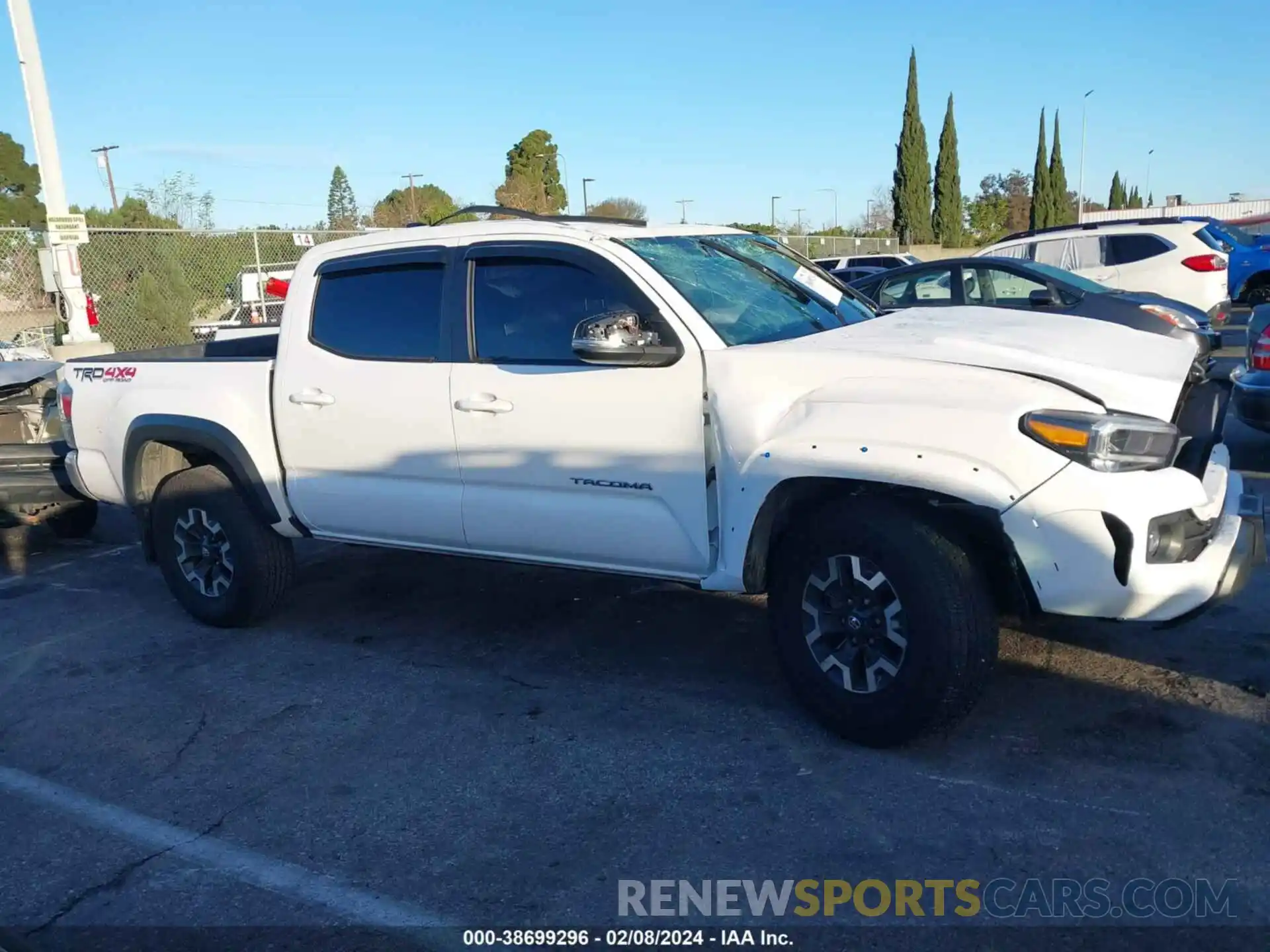 13 Photograph of a damaged car 3TMCZ5AN6PM592912 TOYOTA TACOMA 2023