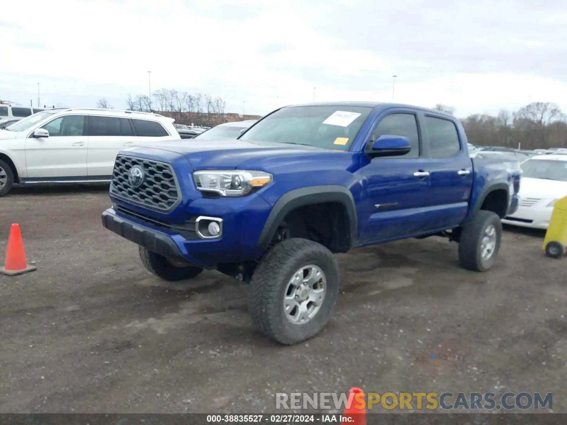 2 Photograph of a damaged car 3TMCZ5AN7PM576721 TOYOTA TACOMA 2023