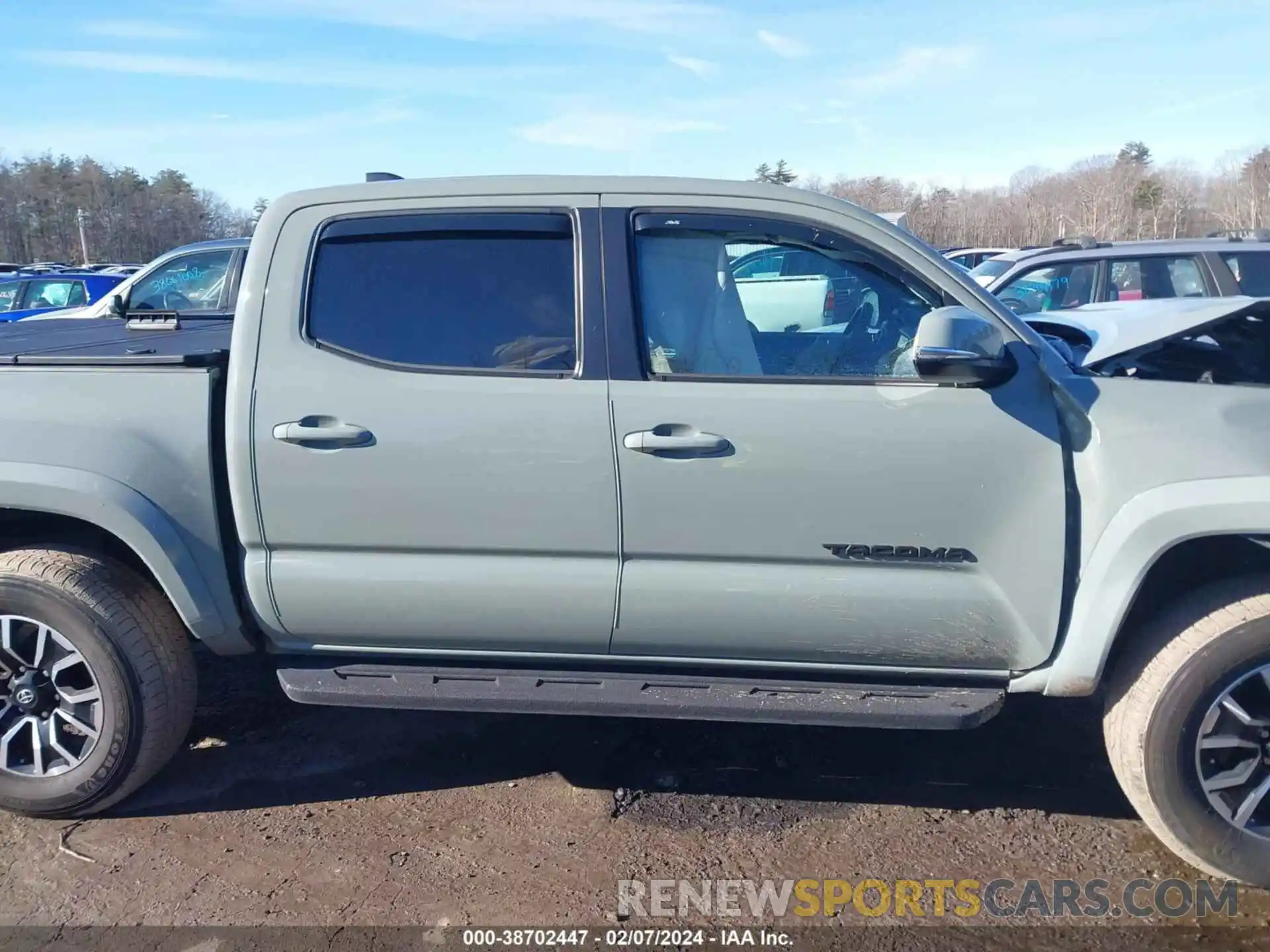 13 Photograph of a damaged car 3TMCZ5AN9PM539251 TOYOTA TACOMA 2023