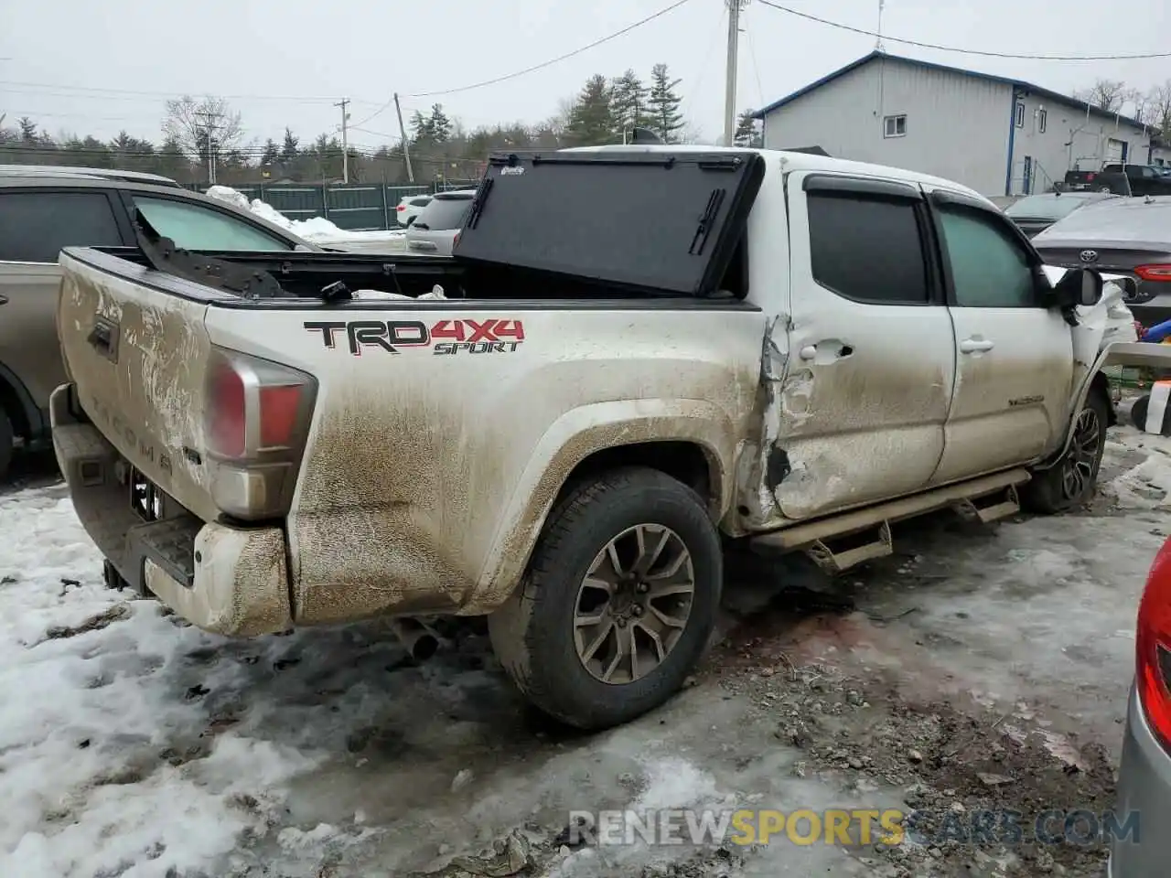 3 Фотография поврежденного автомобиля 3TMCZ5AN9PM564506 TOYOTA TACOMA 2023