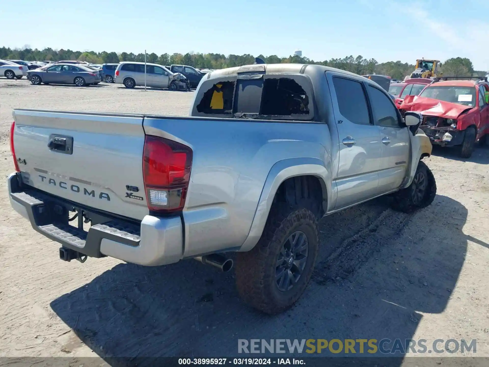 4 Photograph of a damaged car 3TMCZ5AN9PM612554 TOYOTA TACOMA 2023