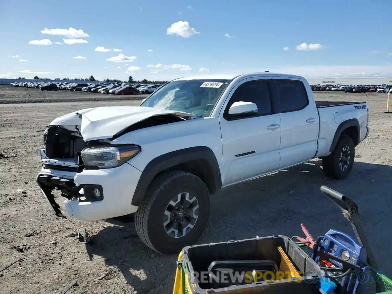 1 Photograph of a damaged car 3TMDZ5BNXPM154803 TOYOTA TACOMA 2023