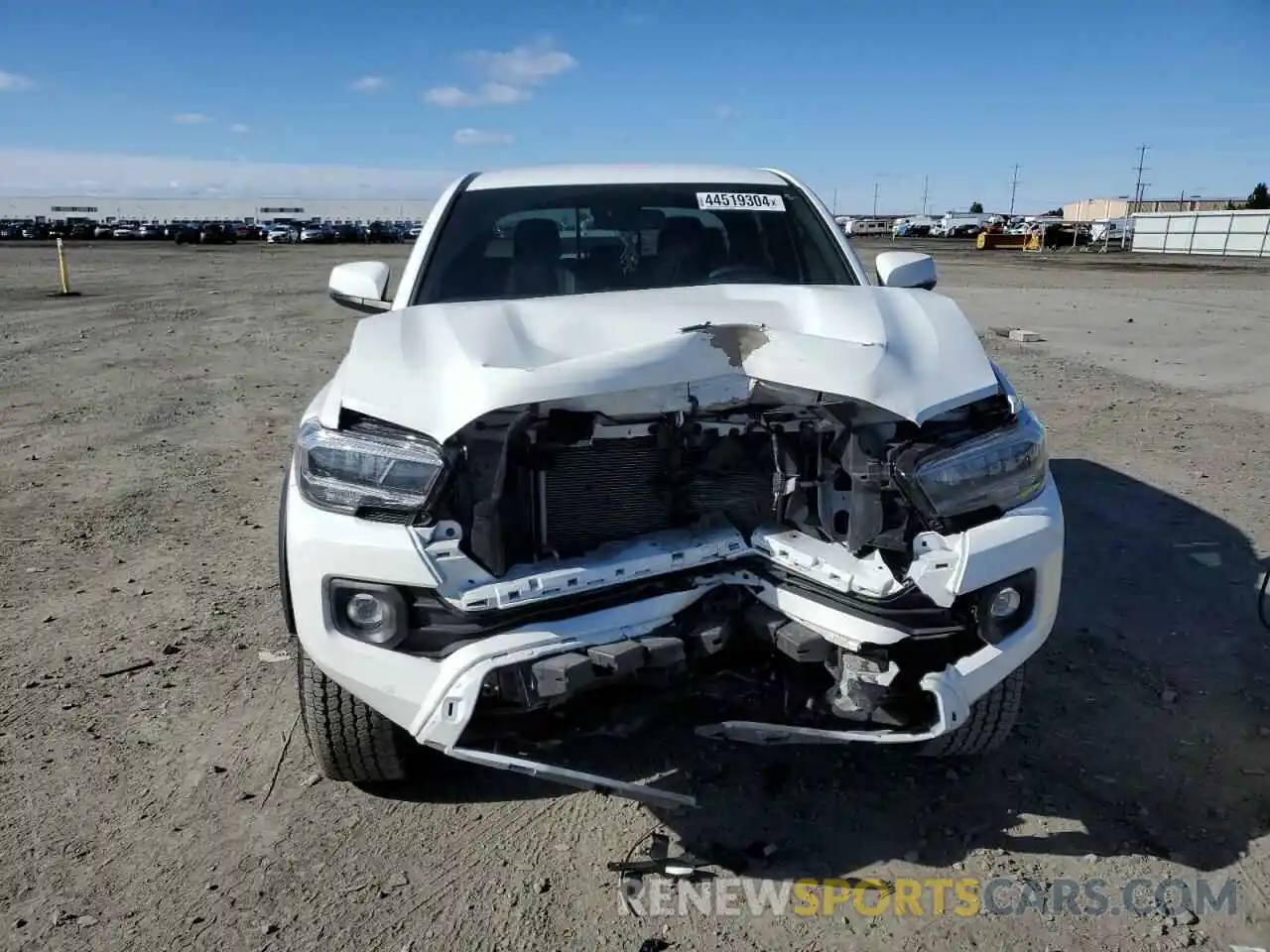 5 Photograph of a damaged car 3TMDZ5BNXPM154803 TOYOTA TACOMA 2023