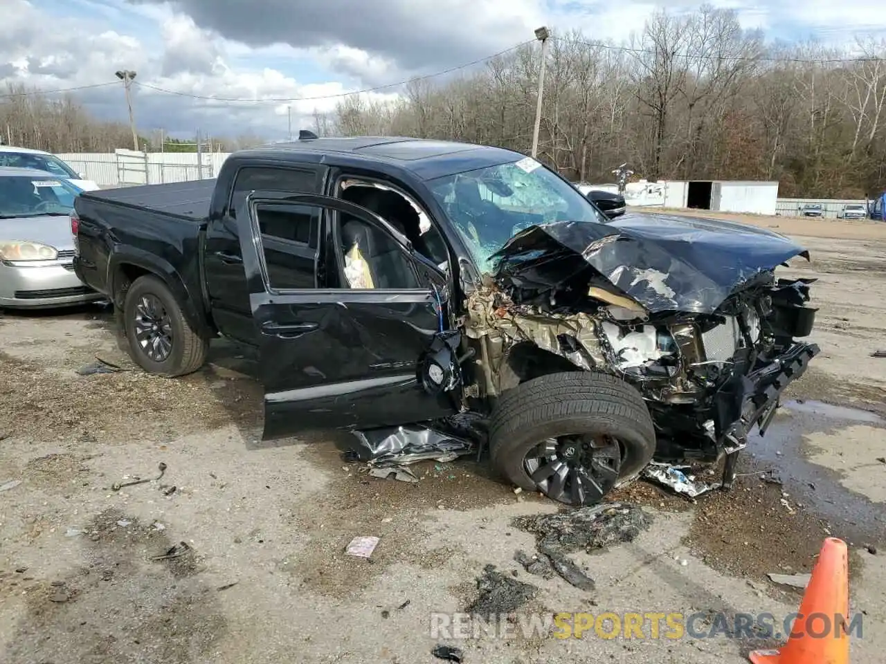 4 Photograph of a damaged car 3TMGZ5ANXPM644057 TOYOTA TACOMA 2023