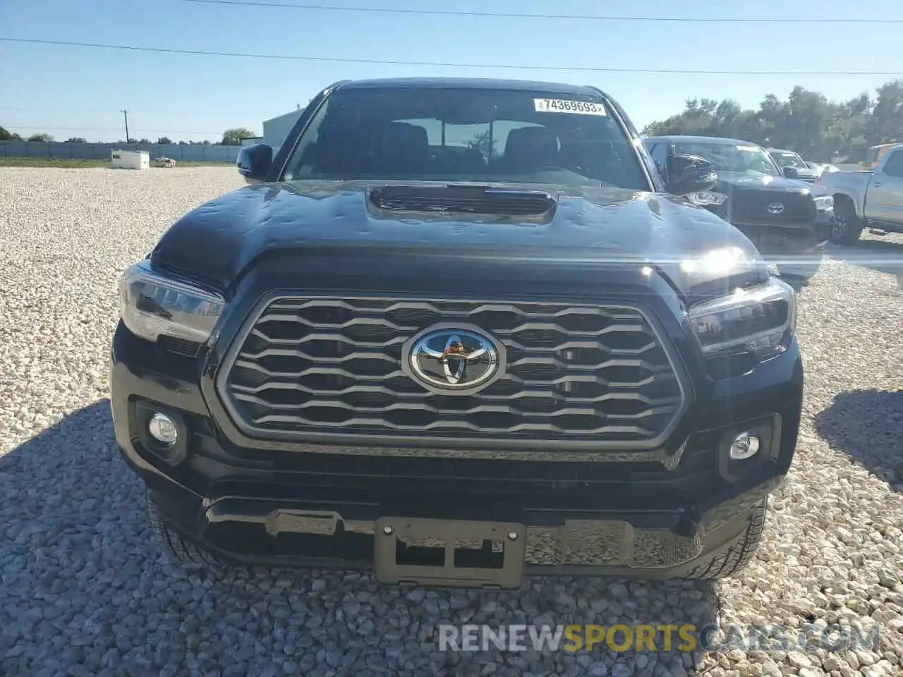 5 Photograph of a damaged car 3TYAZ5CN4PT035652 TOYOTA TACOMA 2023