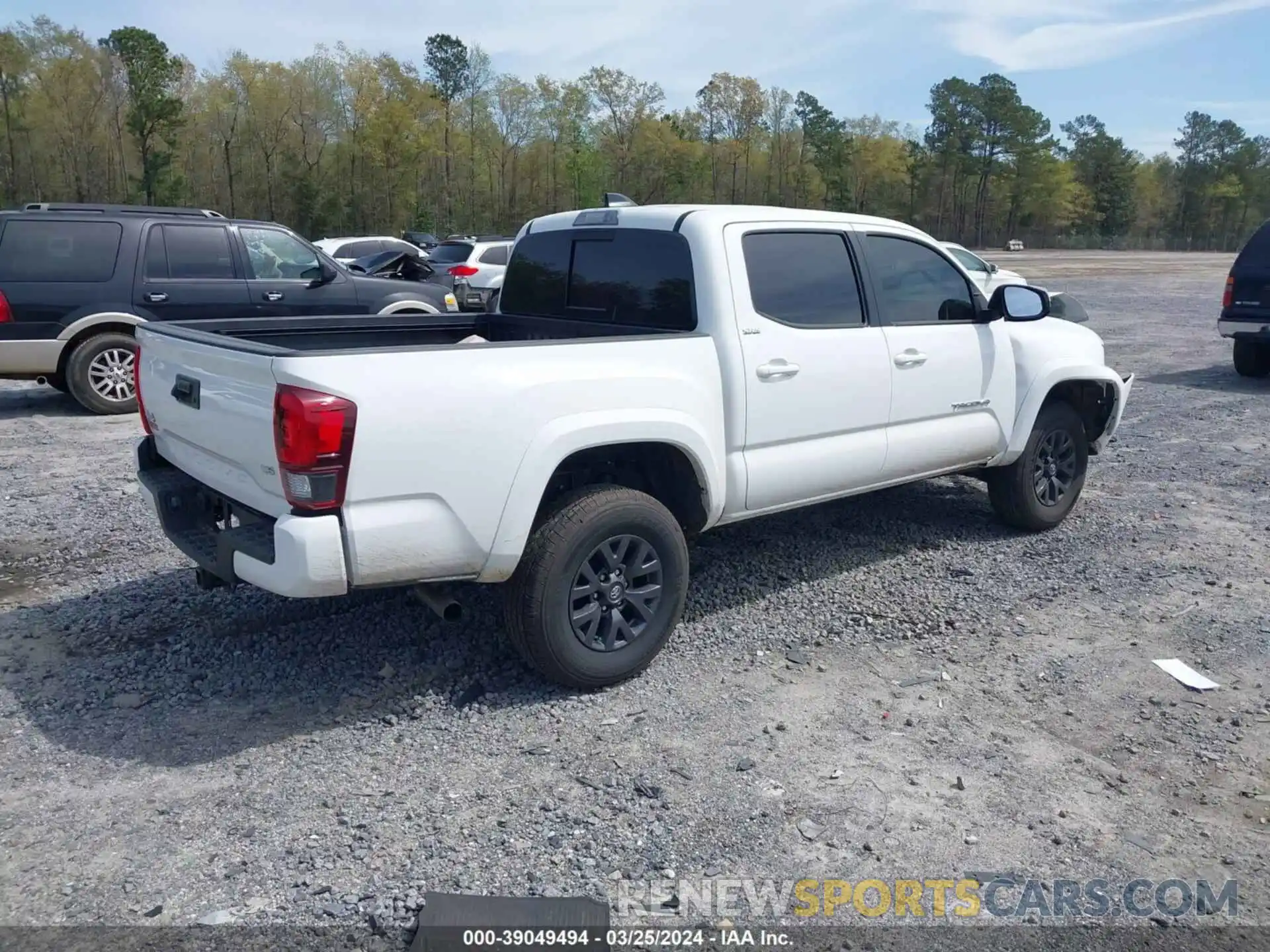 4 Photograph of a damaged car 3TYCZ5AN1PT179140 TOYOTA TACOMA 2023