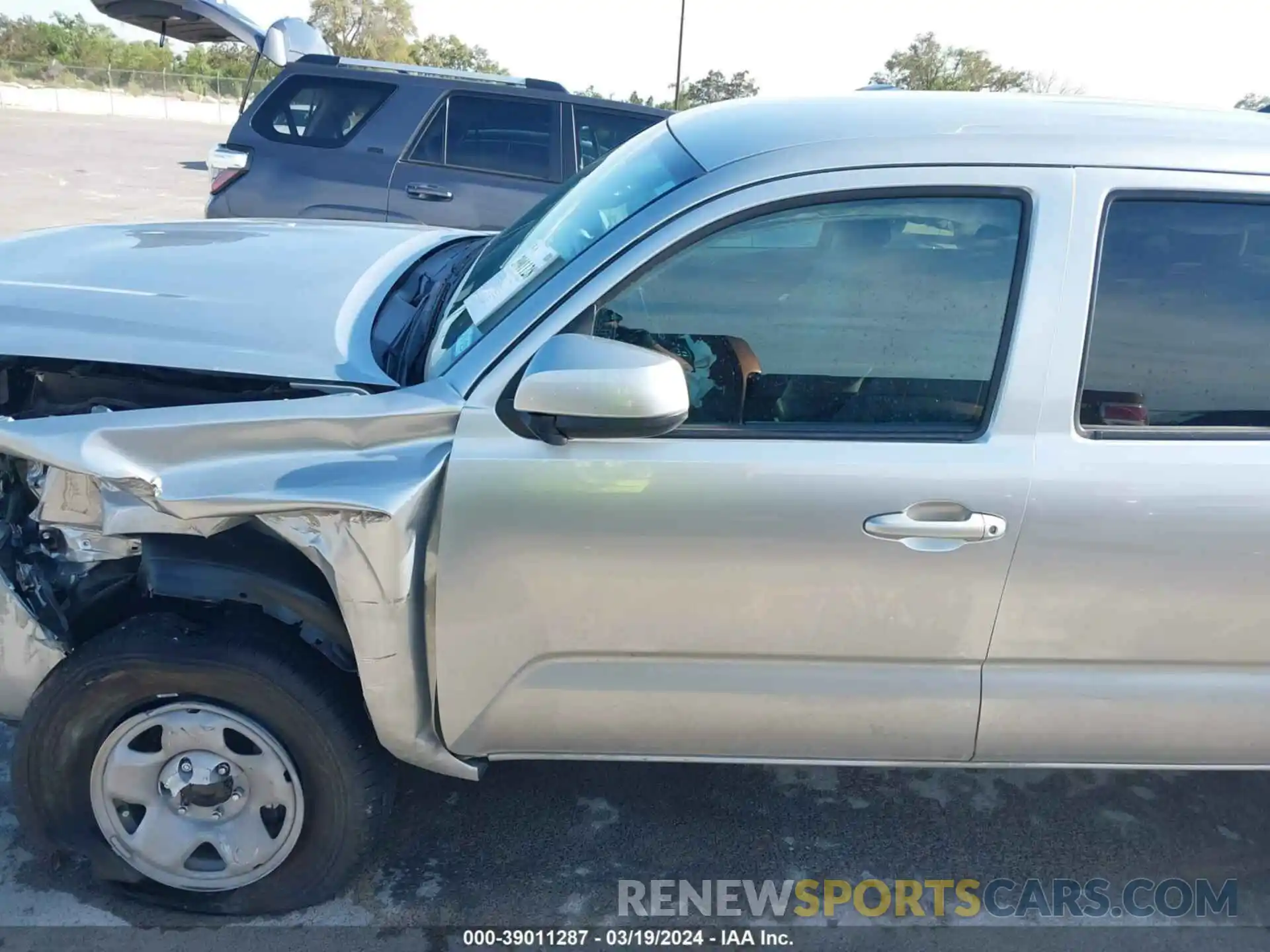 21 Photograph of a damaged car 3TYCZ5AN8PT148614 TOYOTA TACOMA 2023