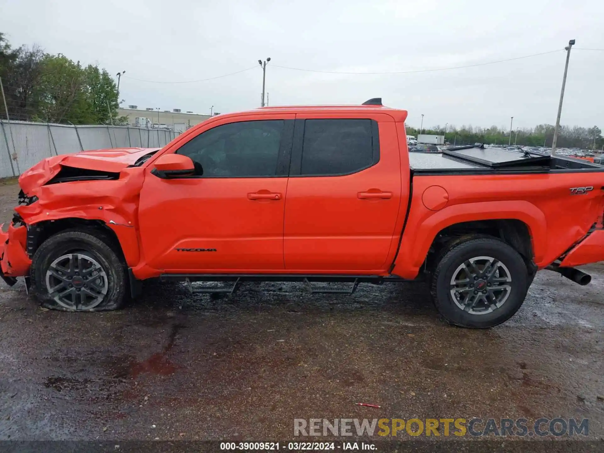 14 Photograph of a damaged car 3TYLB5JN9RT003282 TOYOTA TACOMA 2024