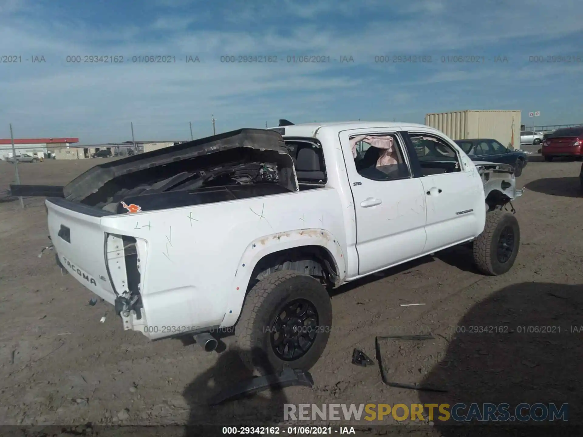 4 Photograph of a damaged car 3TMAZ5CN0KM081533 TOYOTA TACOMA 2WD 2019