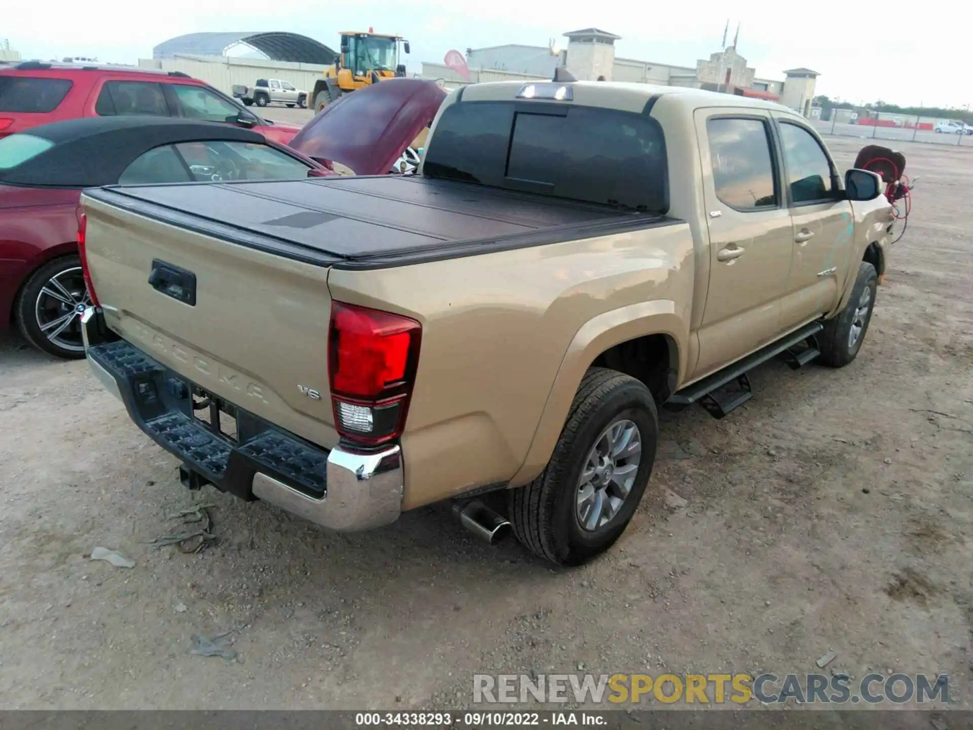 4 Фотография поврежденного автомобиля 3TMAZ5CN0KM083962 TOYOTA TACOMA 2WD 2019