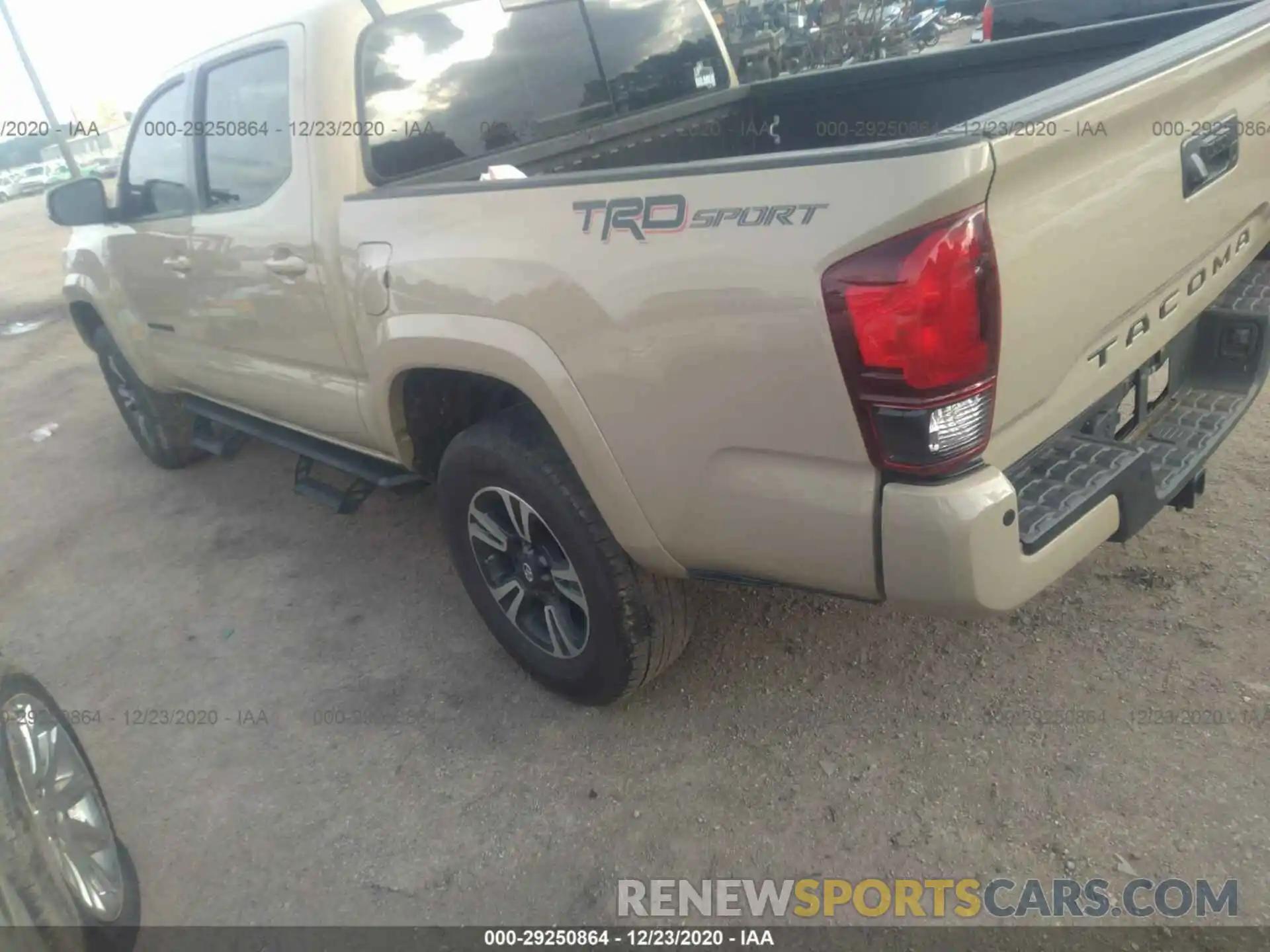 3 Photograph of a damaged car 3TMAZ5CN0KM084948 TOYOTA TACOMA 2WD 2019