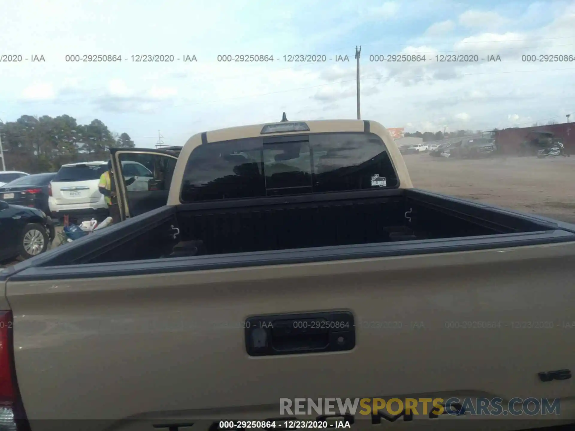 8 Photograph of a damaged car 3TMAZ5CN0KM084948 TOYOTA TACOMA 2WD 2019